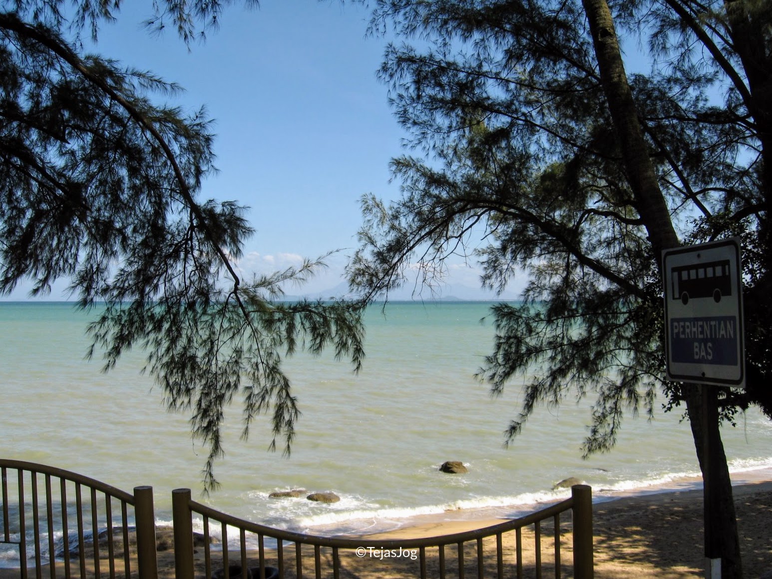 On the bus to Georgetown