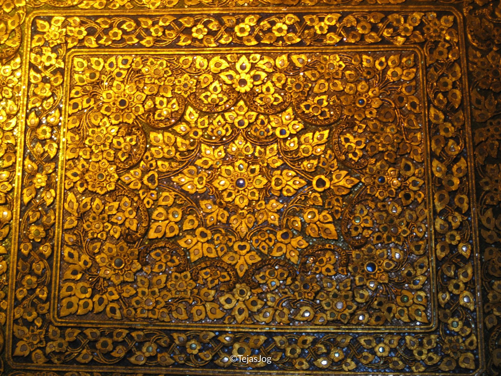 Intricate Thai decorative motifs