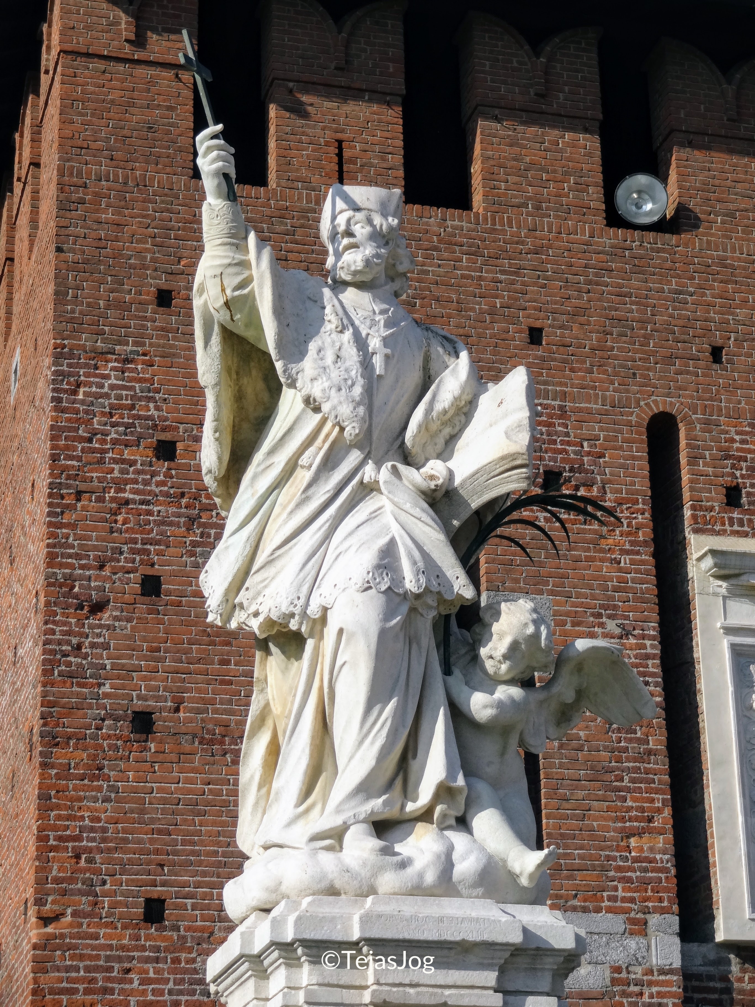 Monument to Saint John of Nepomuk / Monumento a San Giovanni Nepomuceno