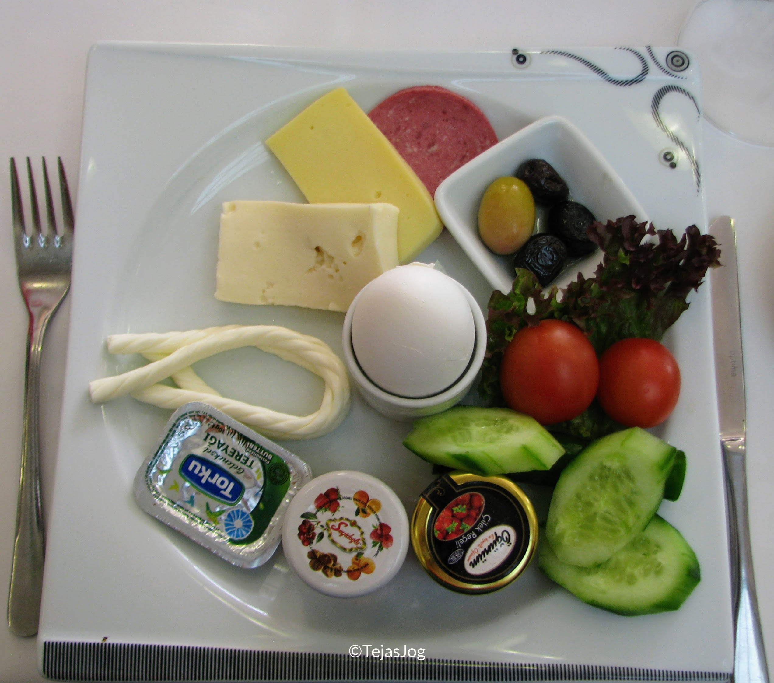 Breakfast at Çatladıkapı Sosyal Tesisleri