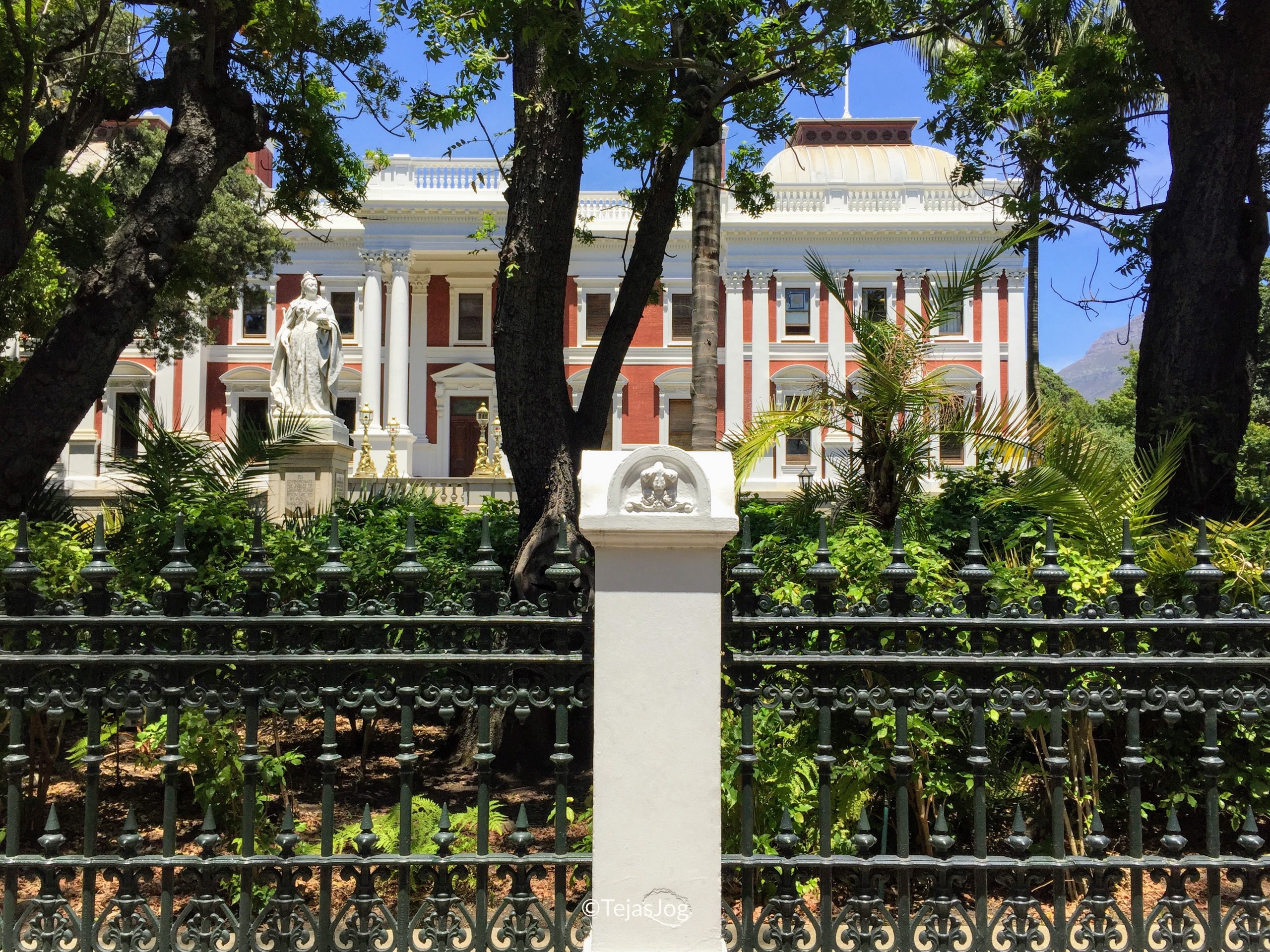 Parliament of South Africa Old Assembly / Poorthuis