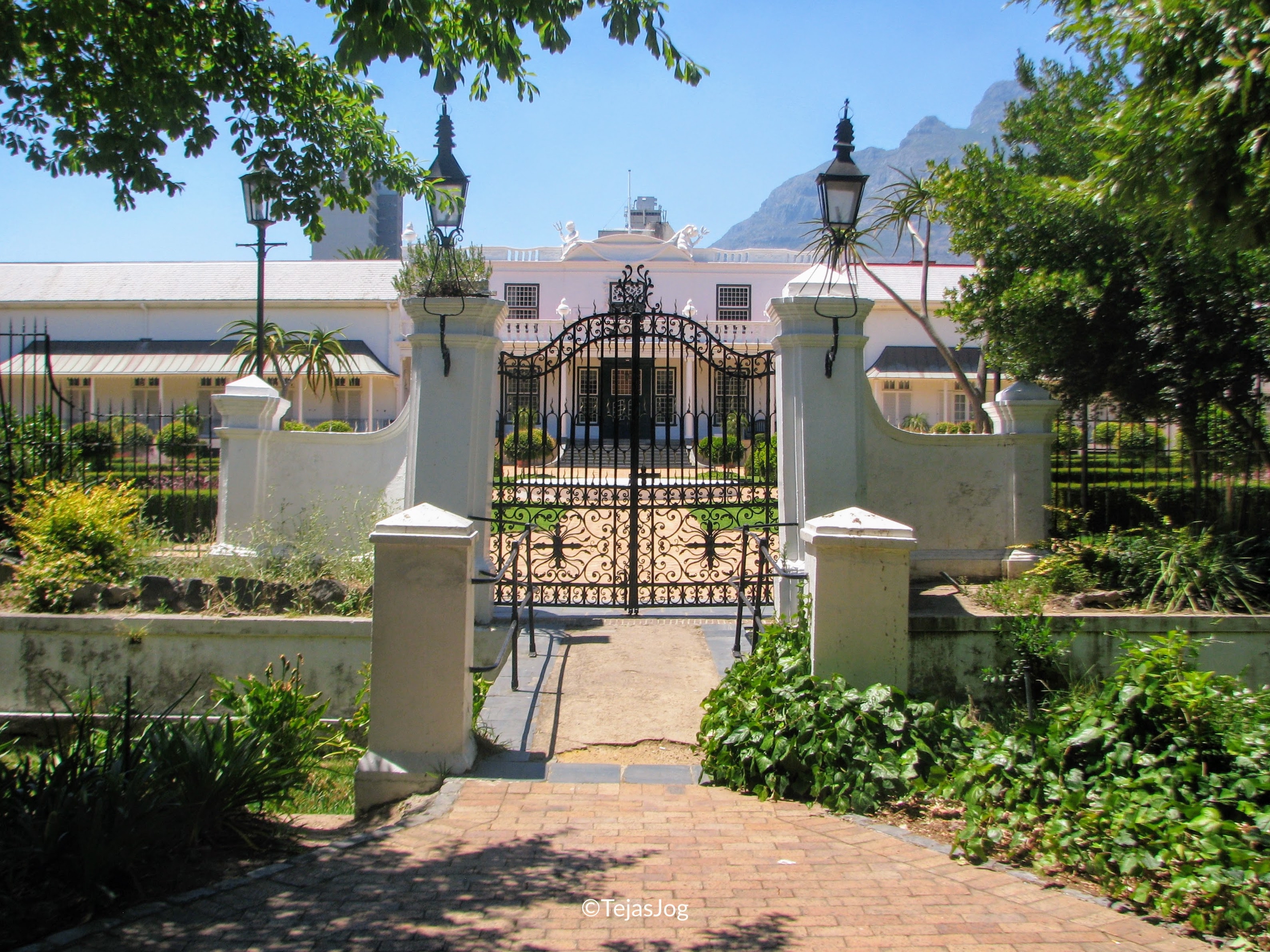 The Company's Garden Restaurant