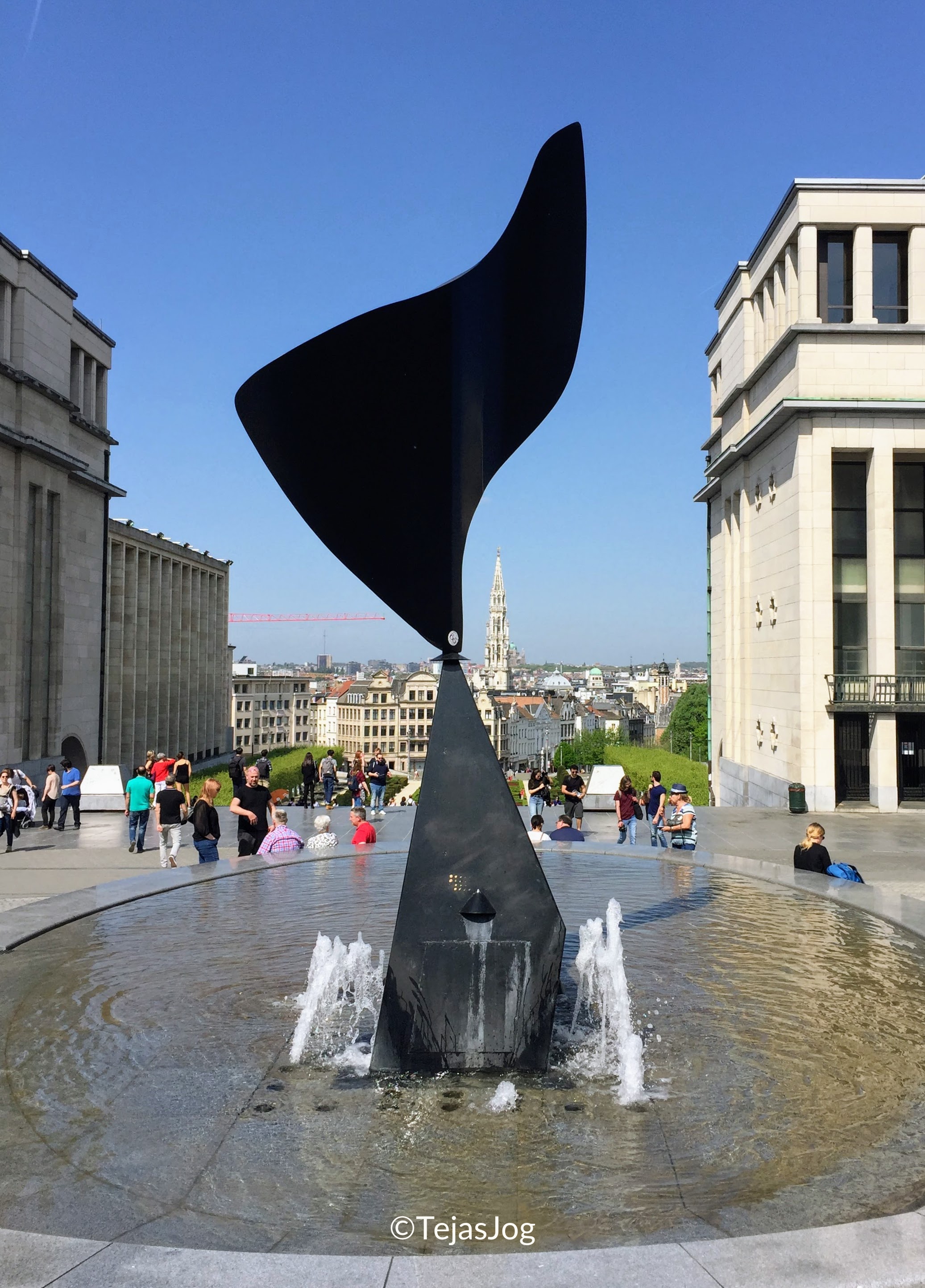 The Whirling Ear fountain