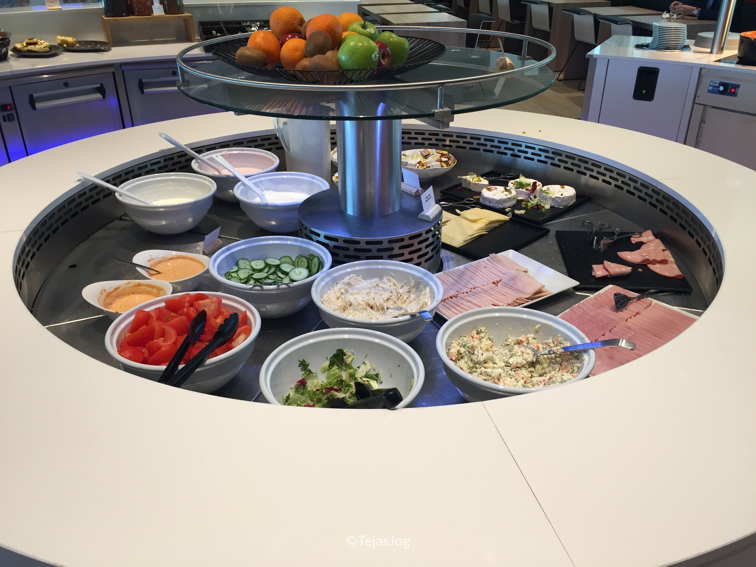 Buffet at Brussels Airlines Business Lounge