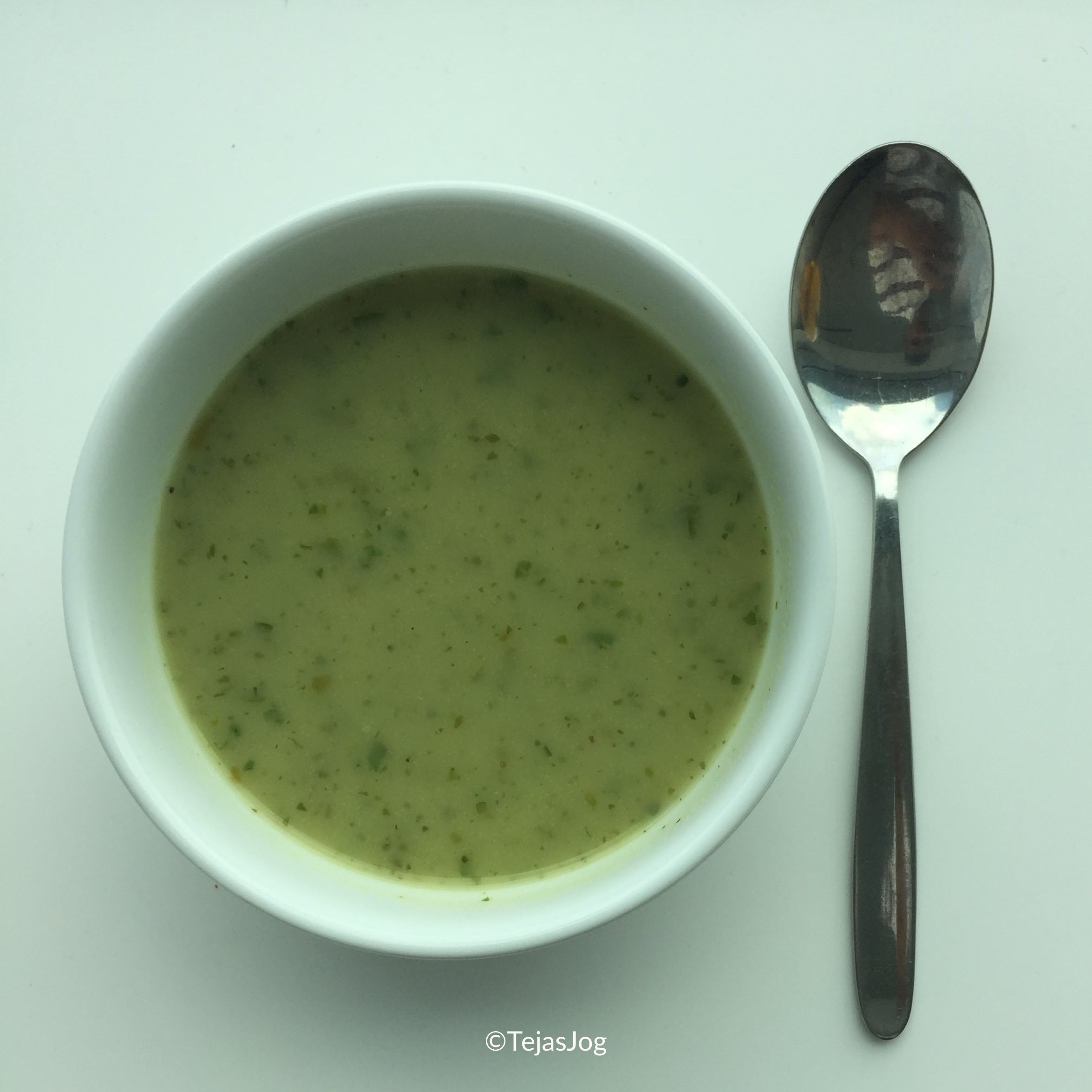 Lunch at Brussels Airlines Business Lounge