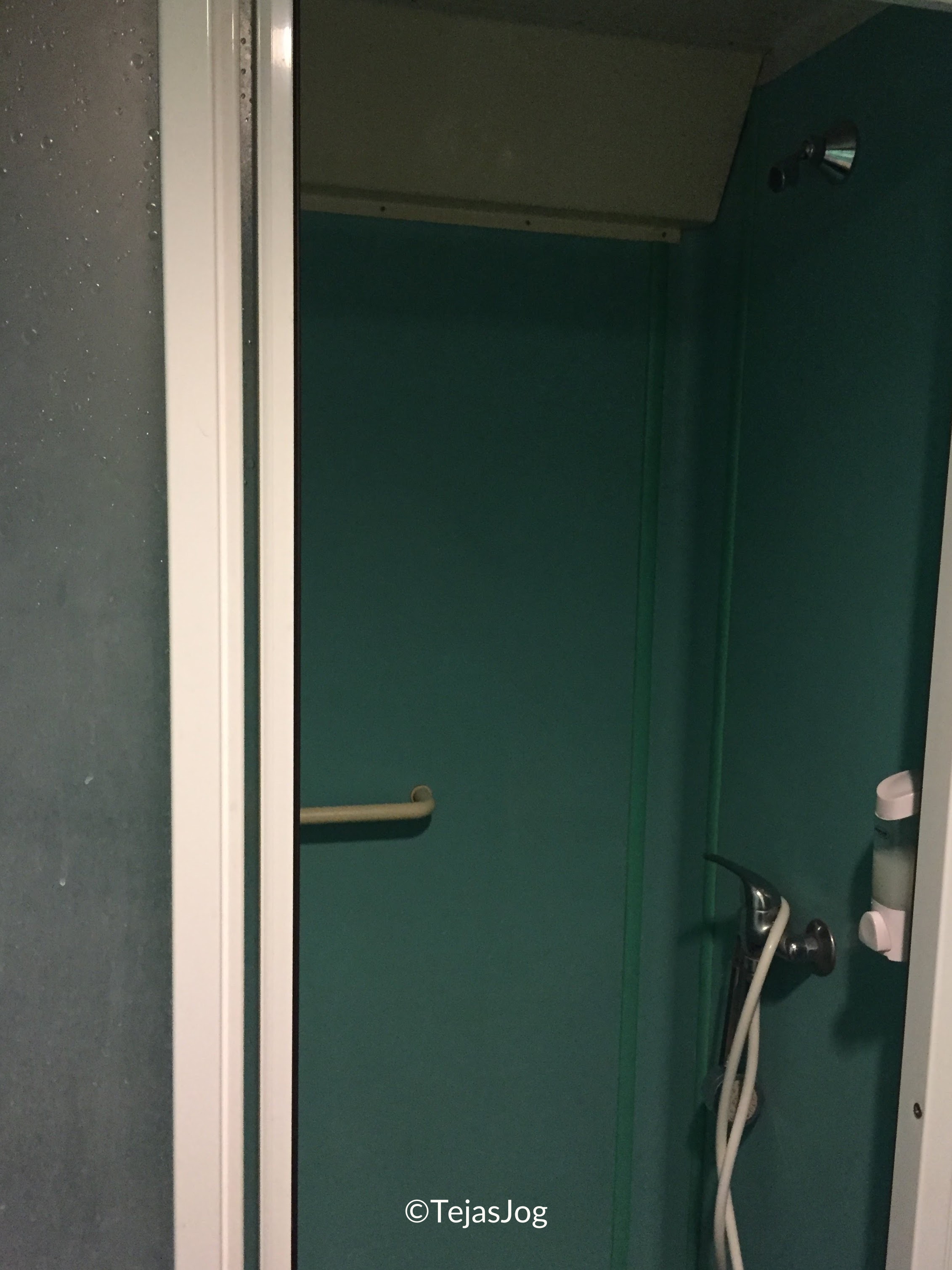 EuroNight sleeper train EN 443