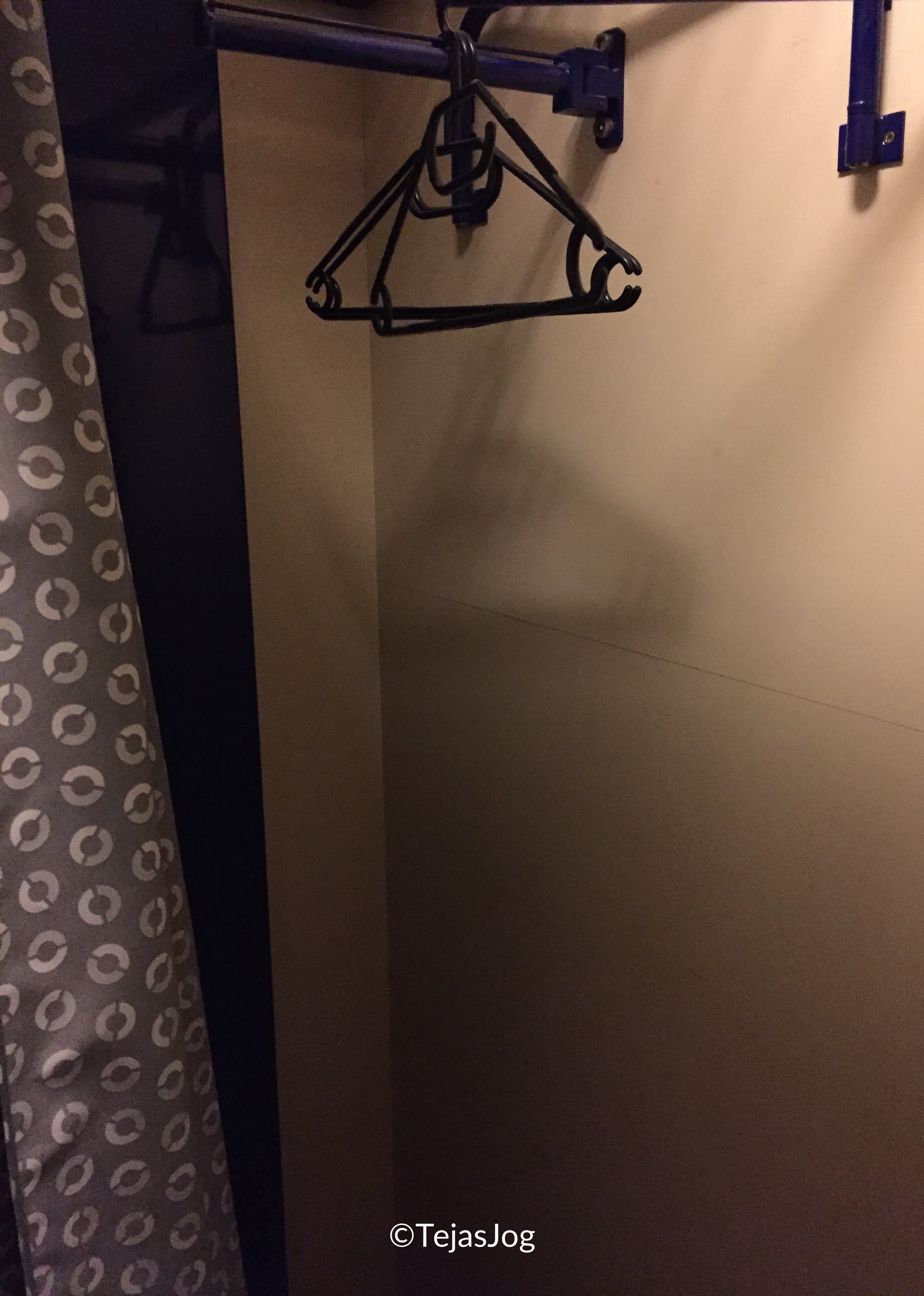 EuroNight sleeper train EN 443