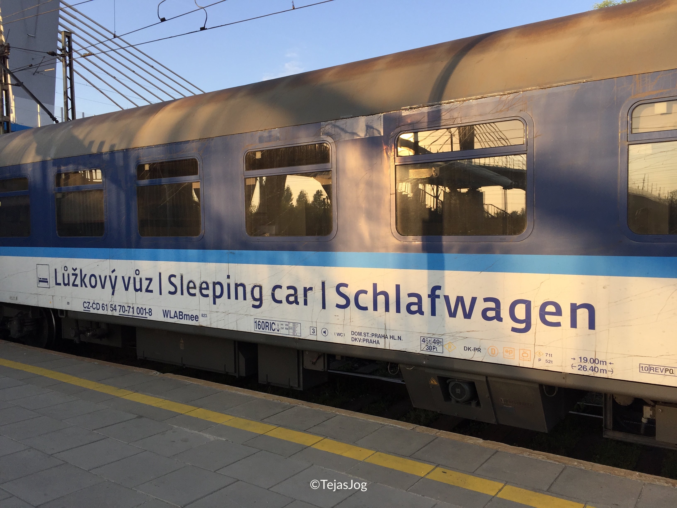 EuroNight sleeper train EN 443
