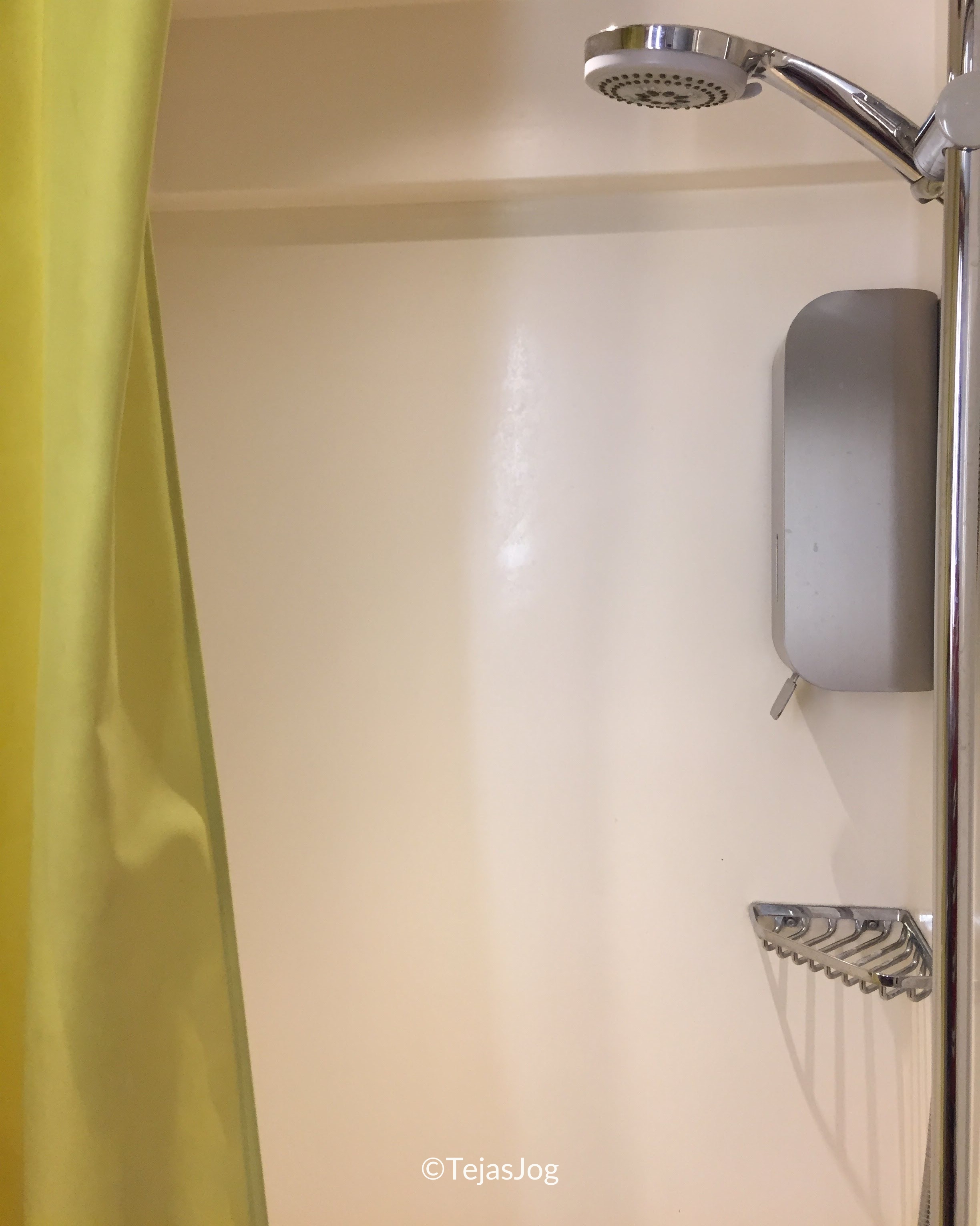 EuroNight sleeper train EN 476