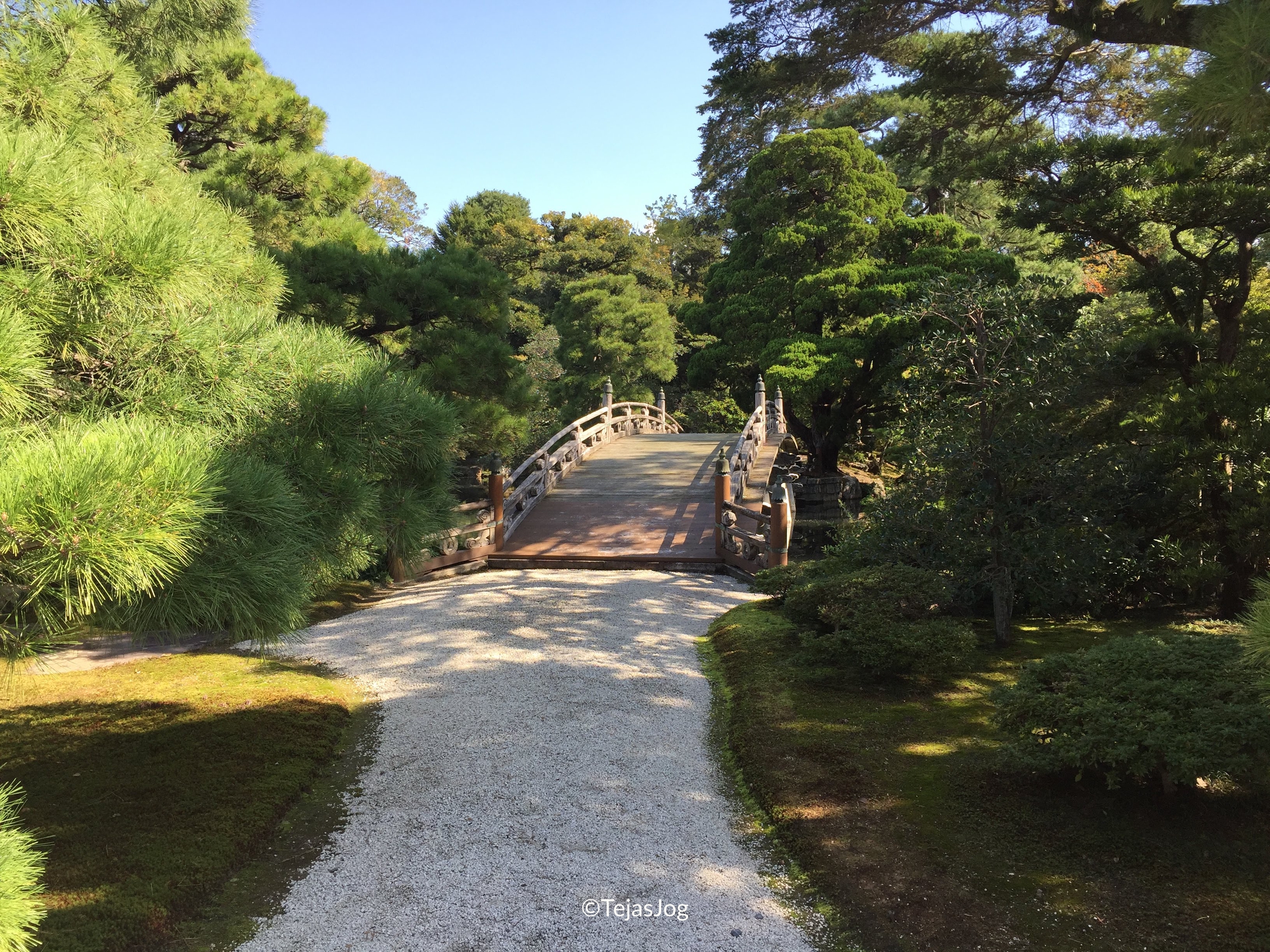 Oike-niwa (Pond Garden)