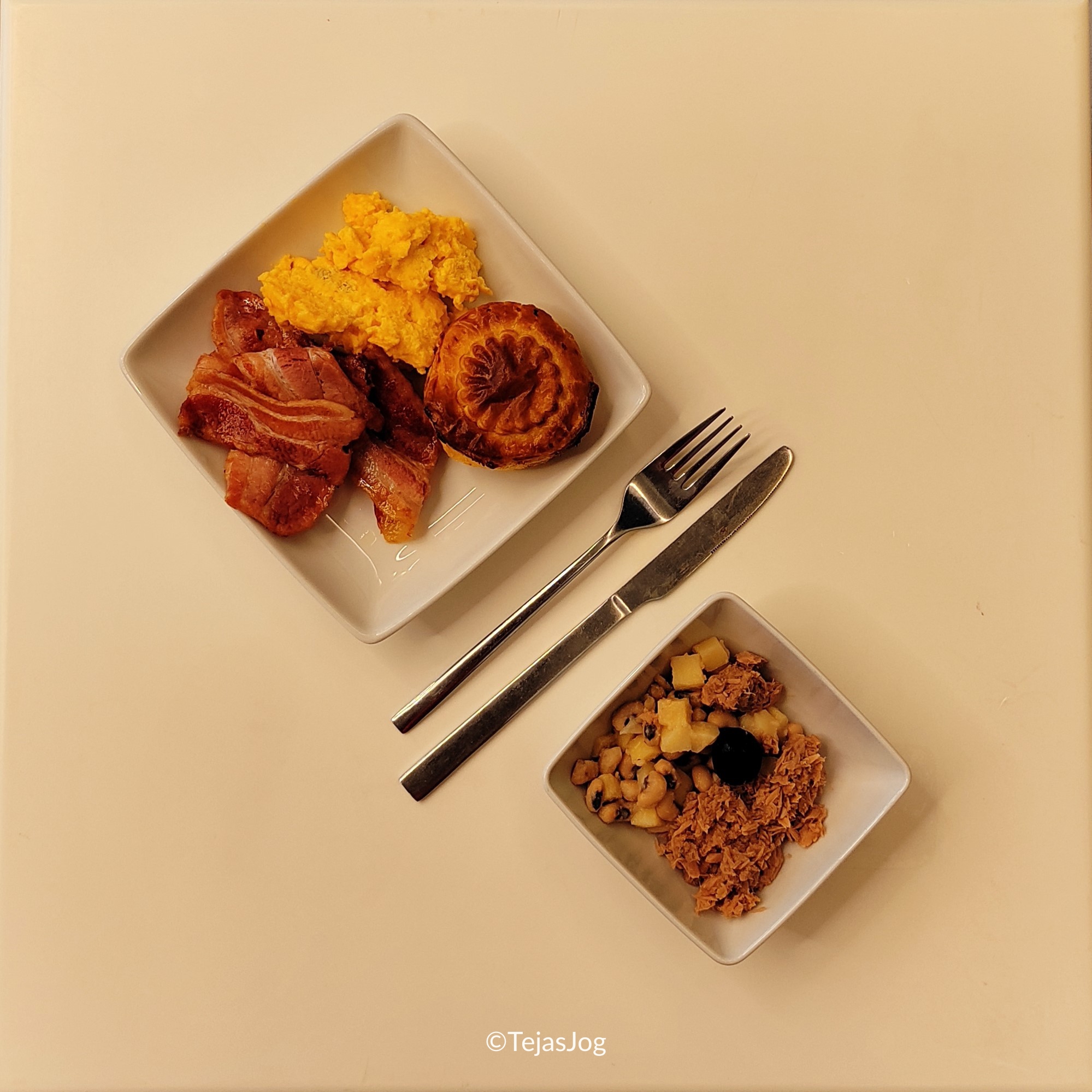 Breakfast at TAP Premium Lounge