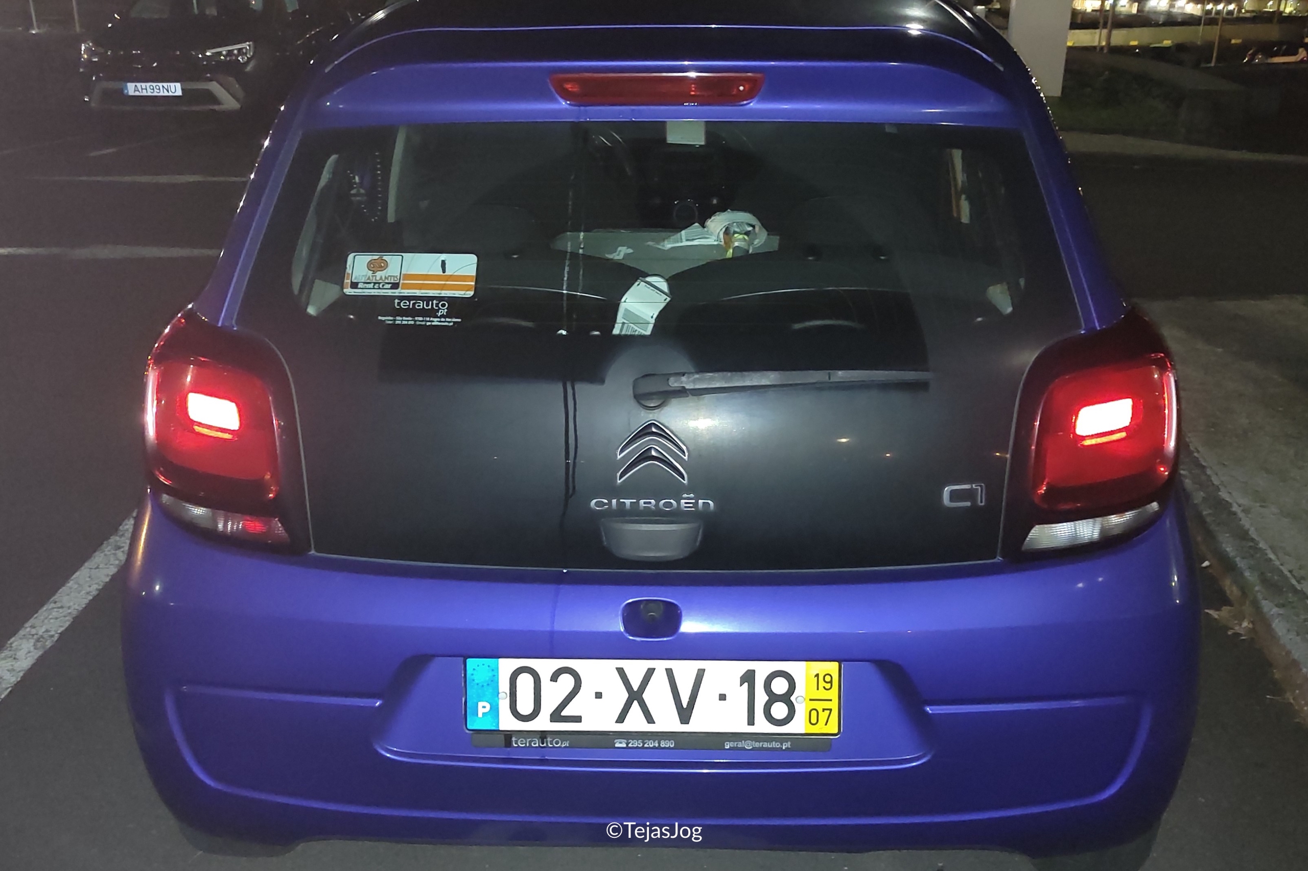 Car from OnTravel Azores