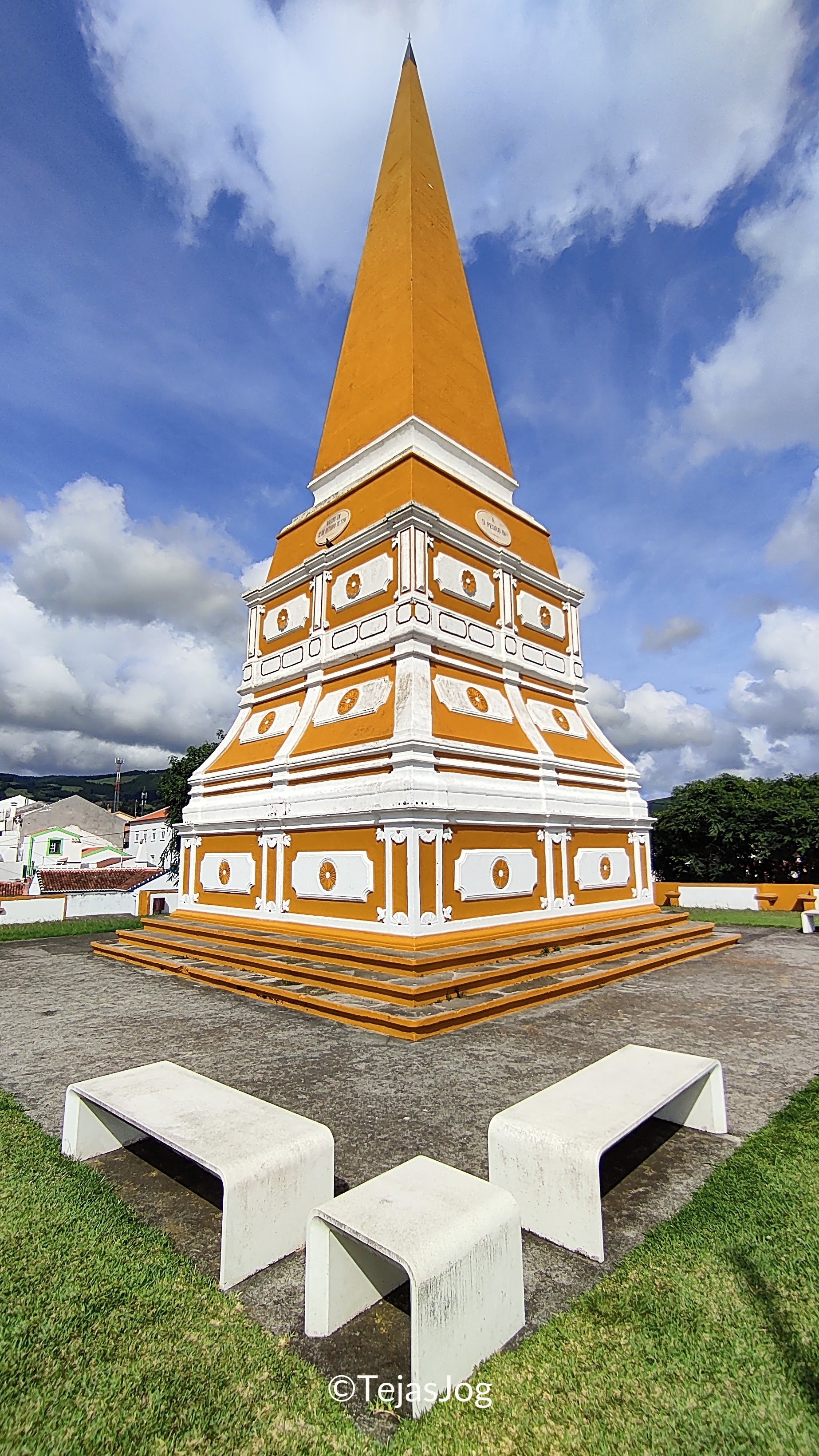 Memória a D. Pedro IV / Obelisco do Alto da Memória Memória a D. Pedro IV / Obelisco do Alto da Memória