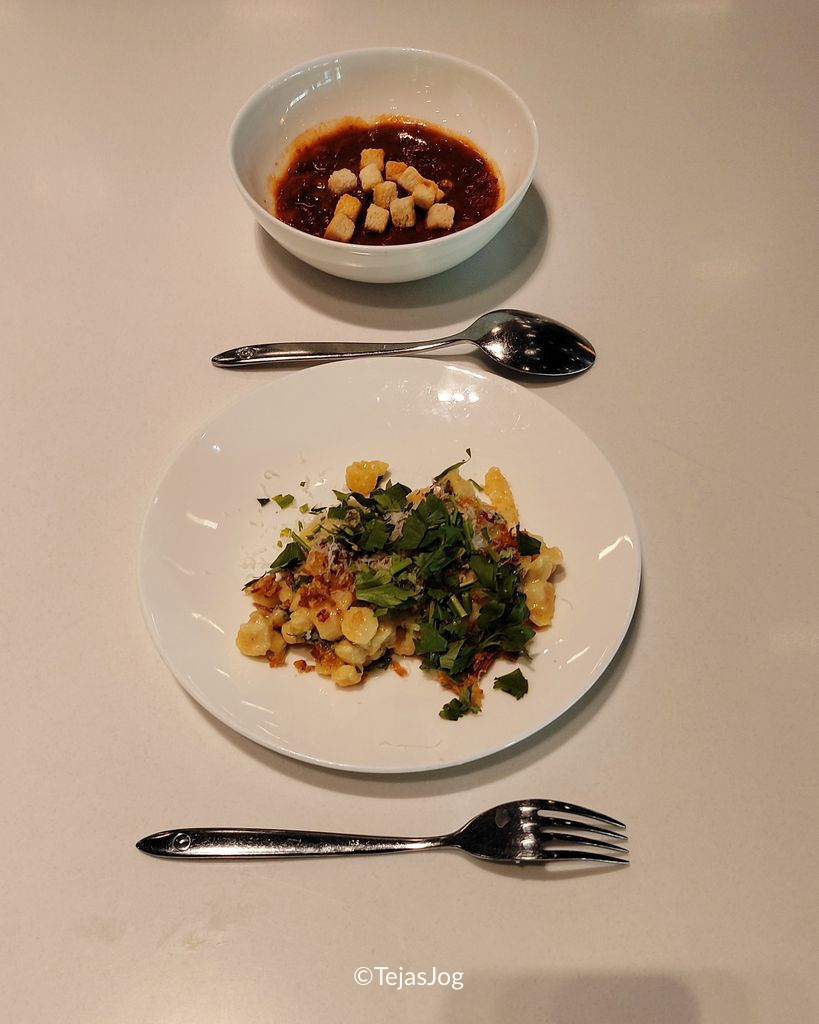 Lunch at Lufthansa Senator Lounge A (Schengen)