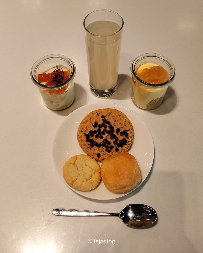 Lunch at Lufthansa Senator Lounge A (Schengen)