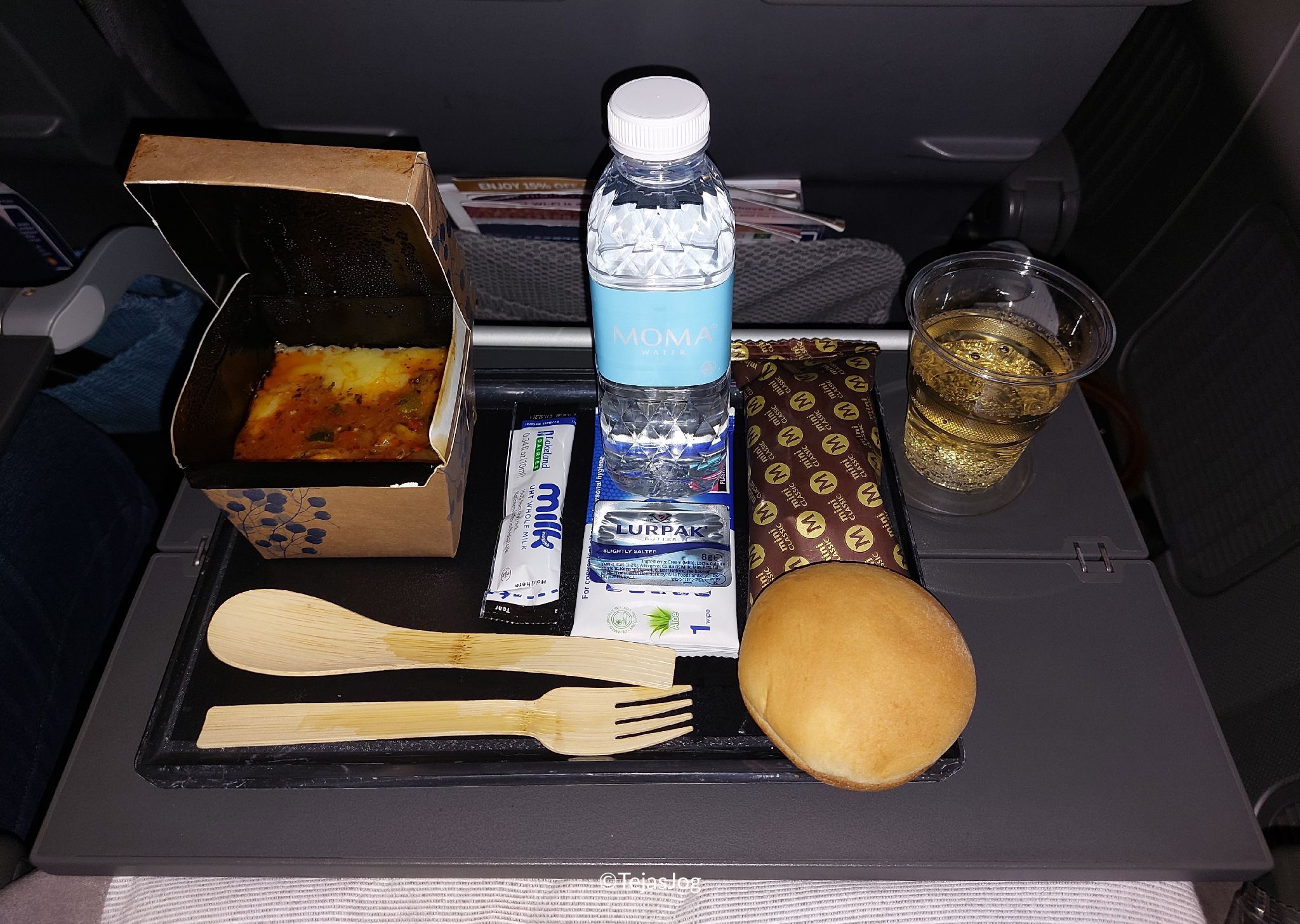 Singapore Airlines 946 Singapore Airlines 946