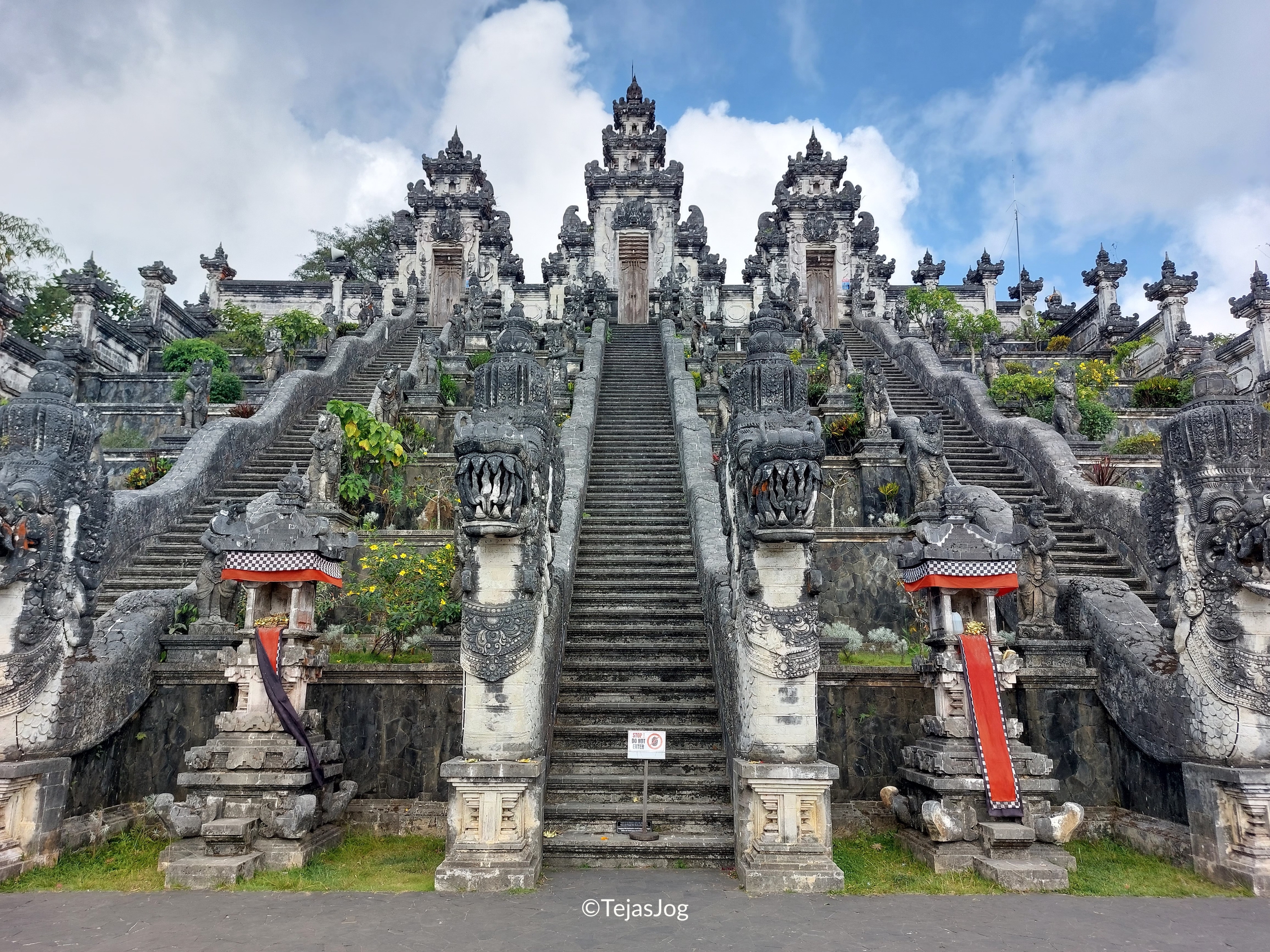 Penataran Agung Lempuyang Temple