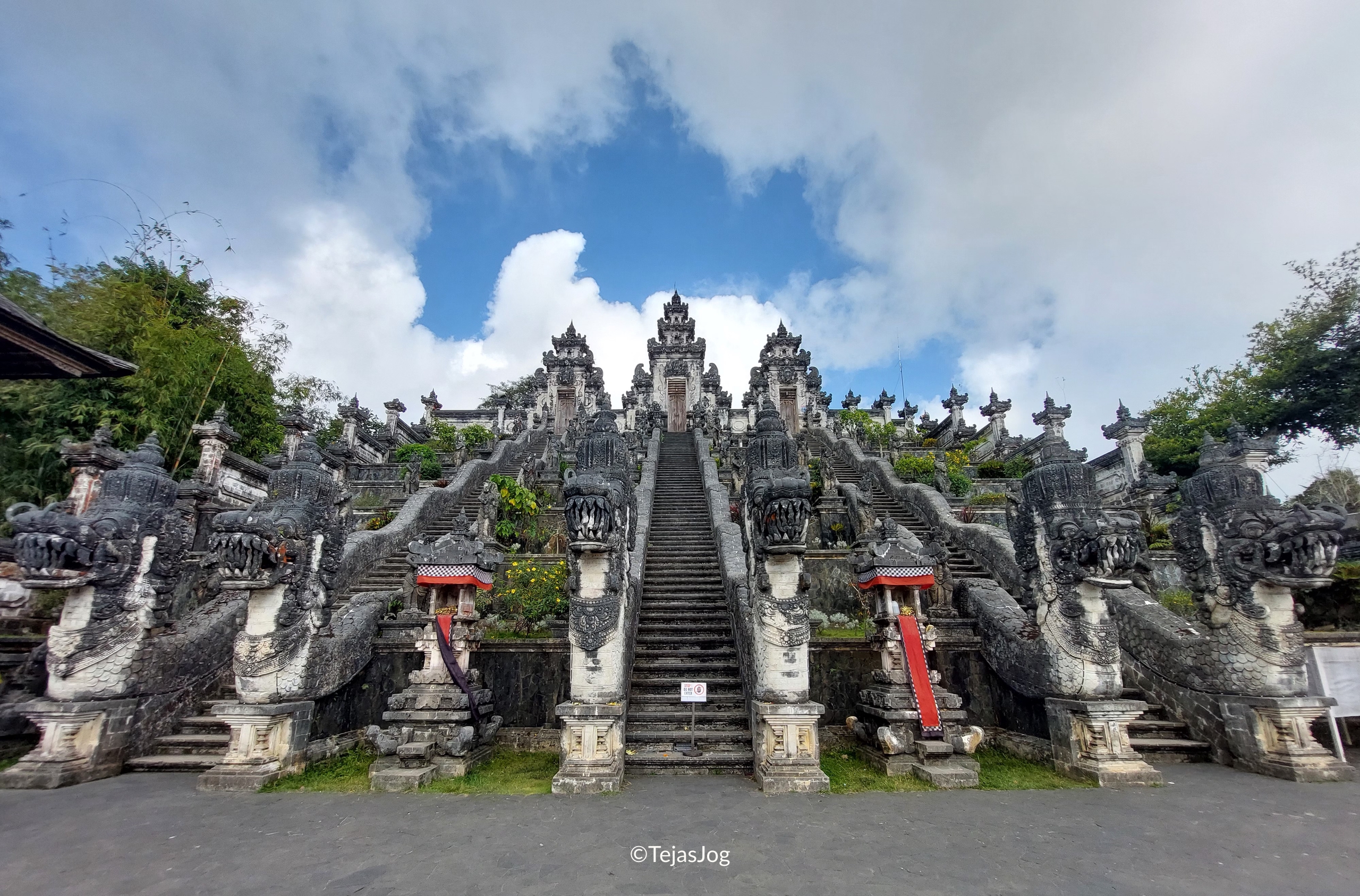 Penataran Agung Lempuyang Temple