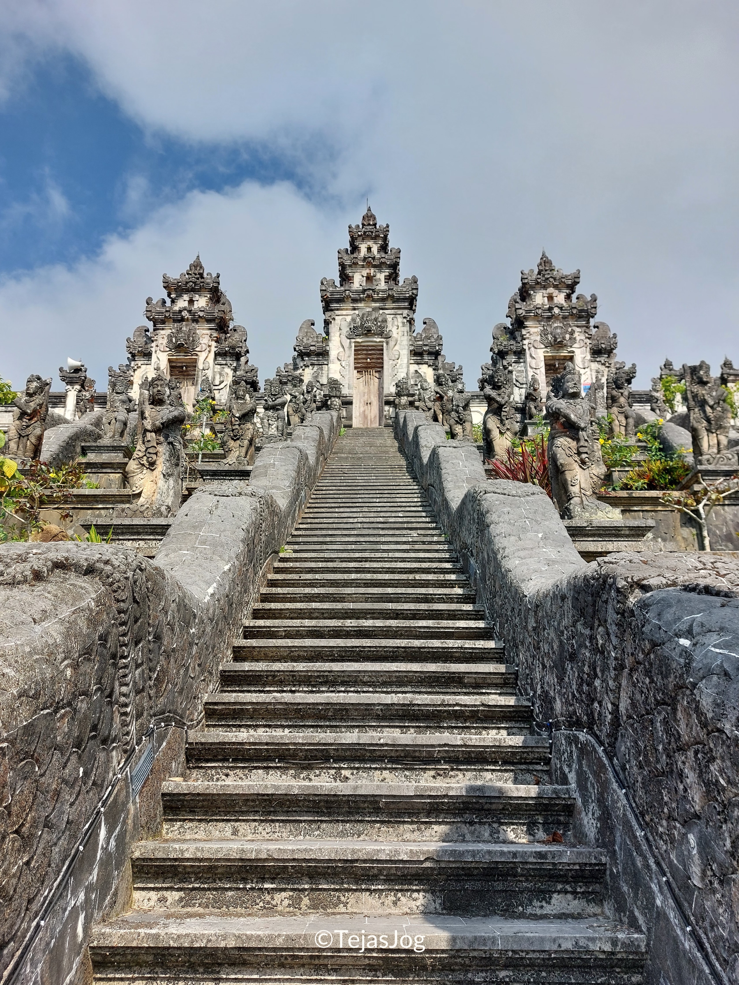 Penataran Agung Lempuyang Temple
