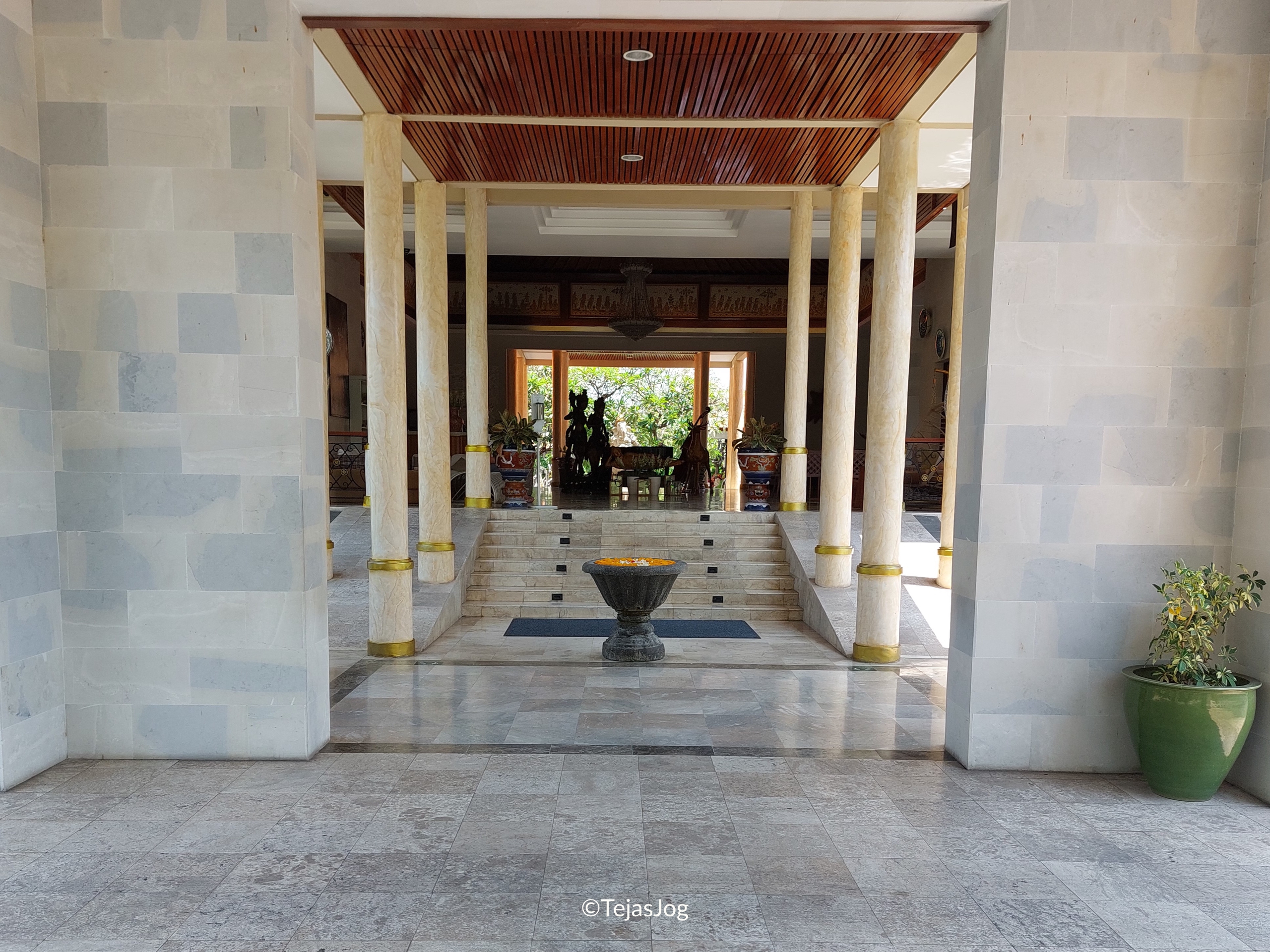 New Sunari Lovina Beach Resort New Sunari Lovina Beach Resort