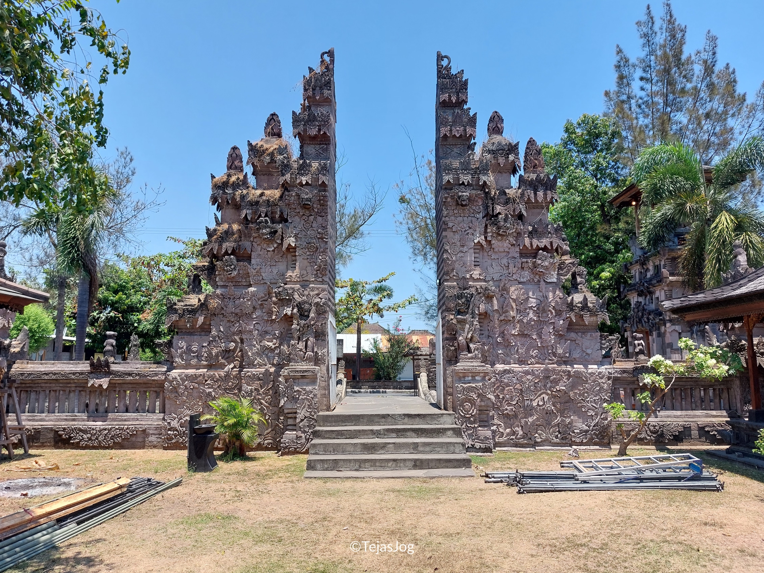 Beji Sangsit Temple