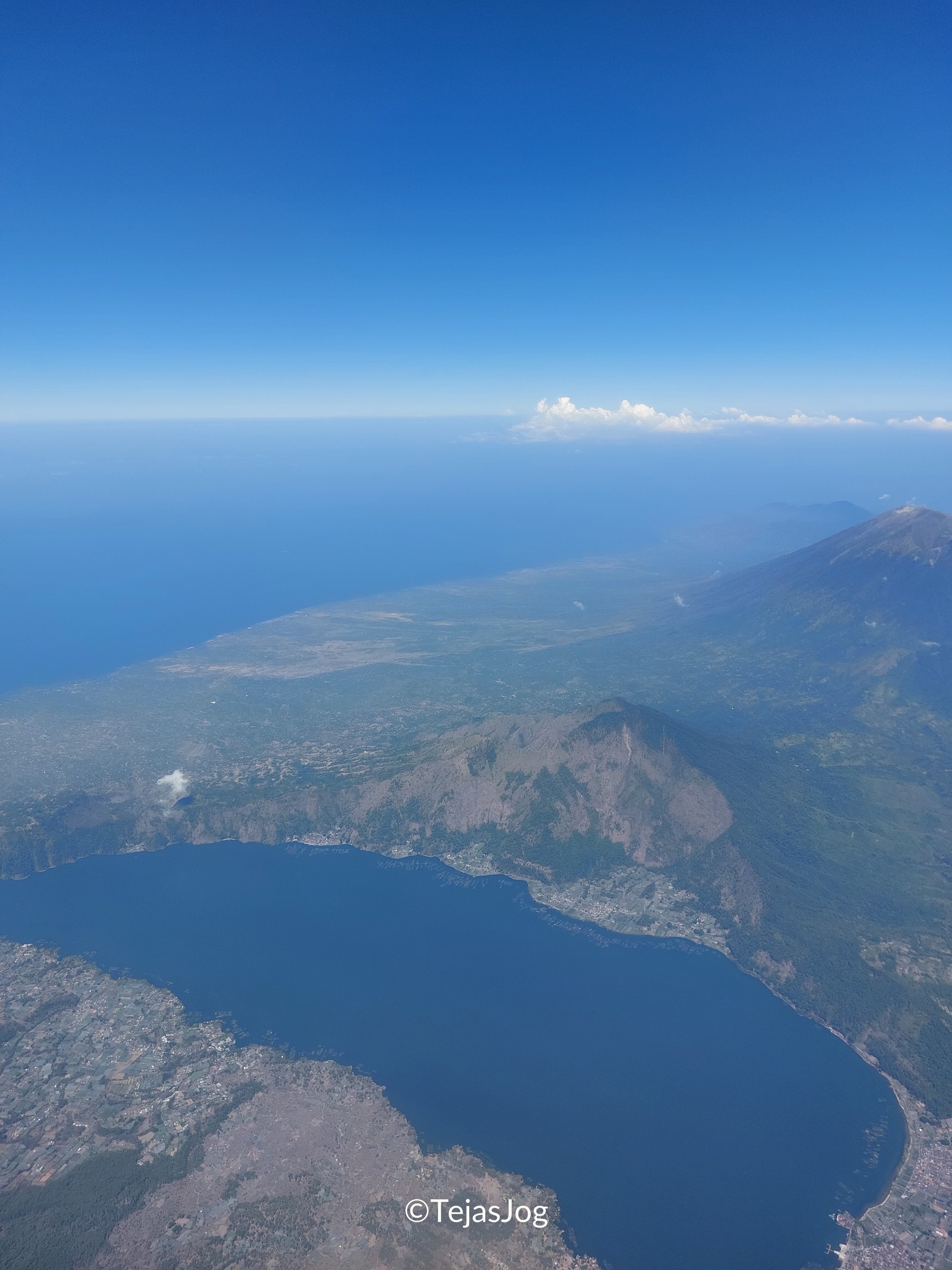 Lombok seen from Vietjet Air 894