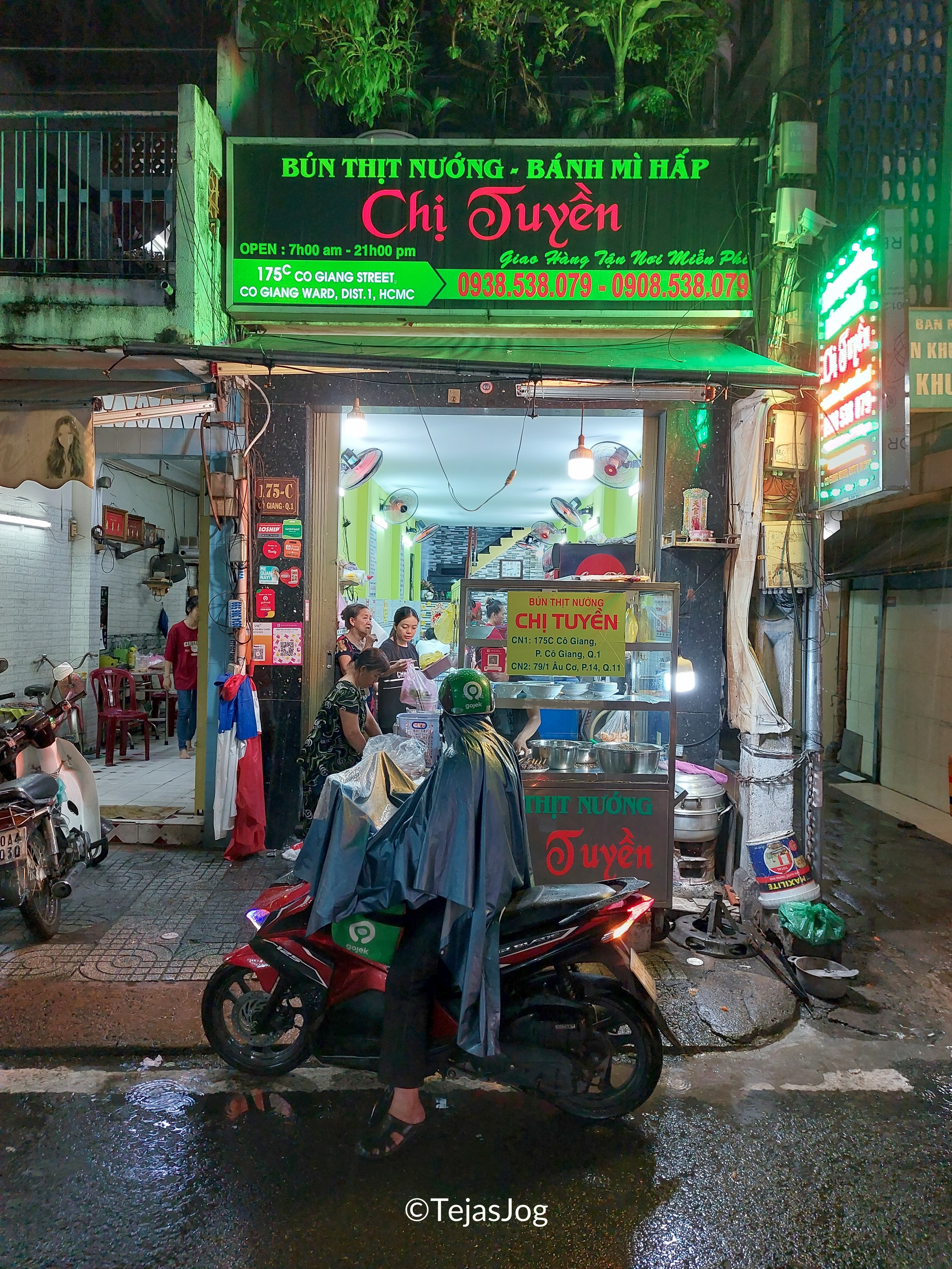 Bún Thịt Nướng Chị Tuyền