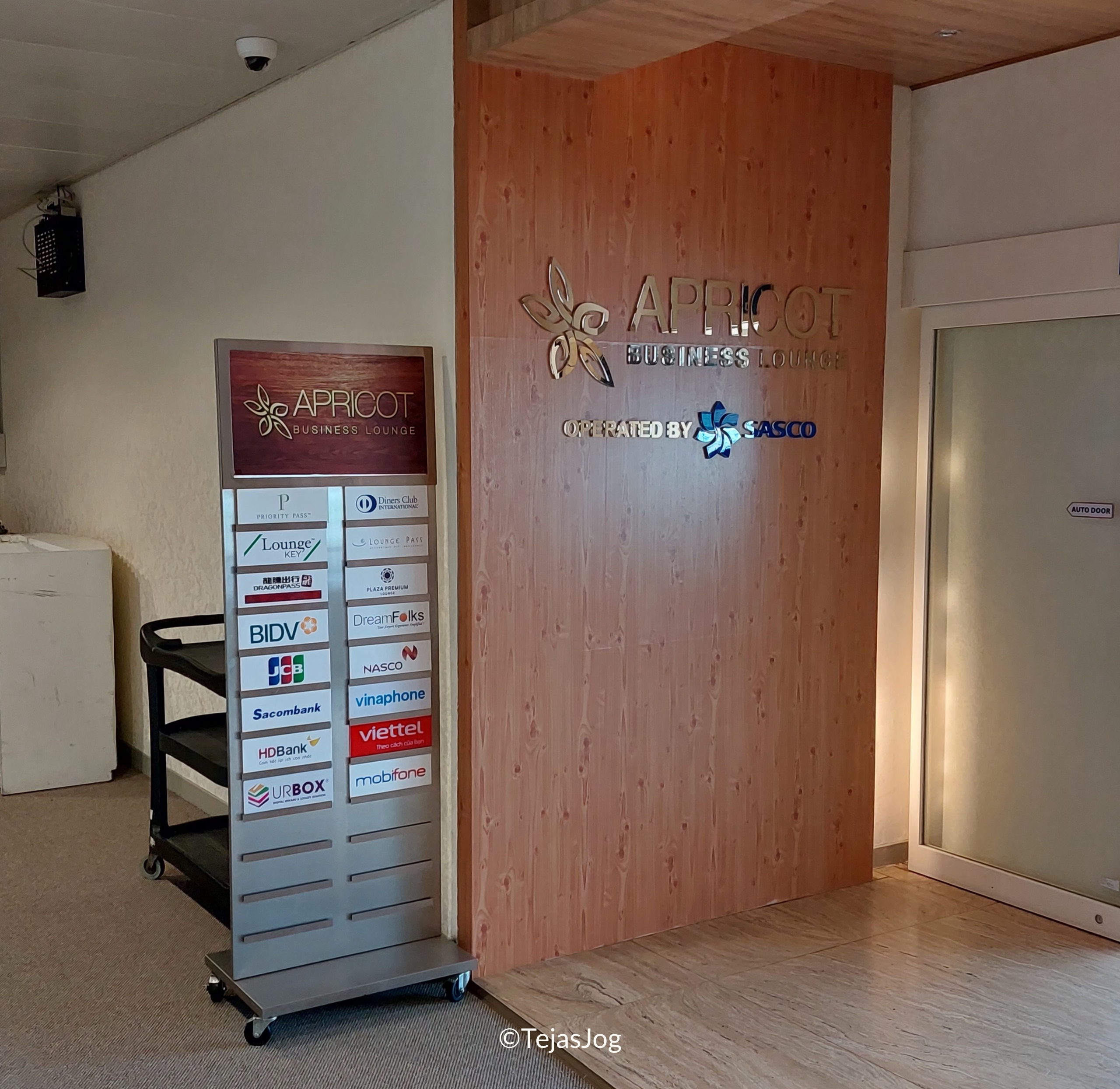 Apricot Business Lounge