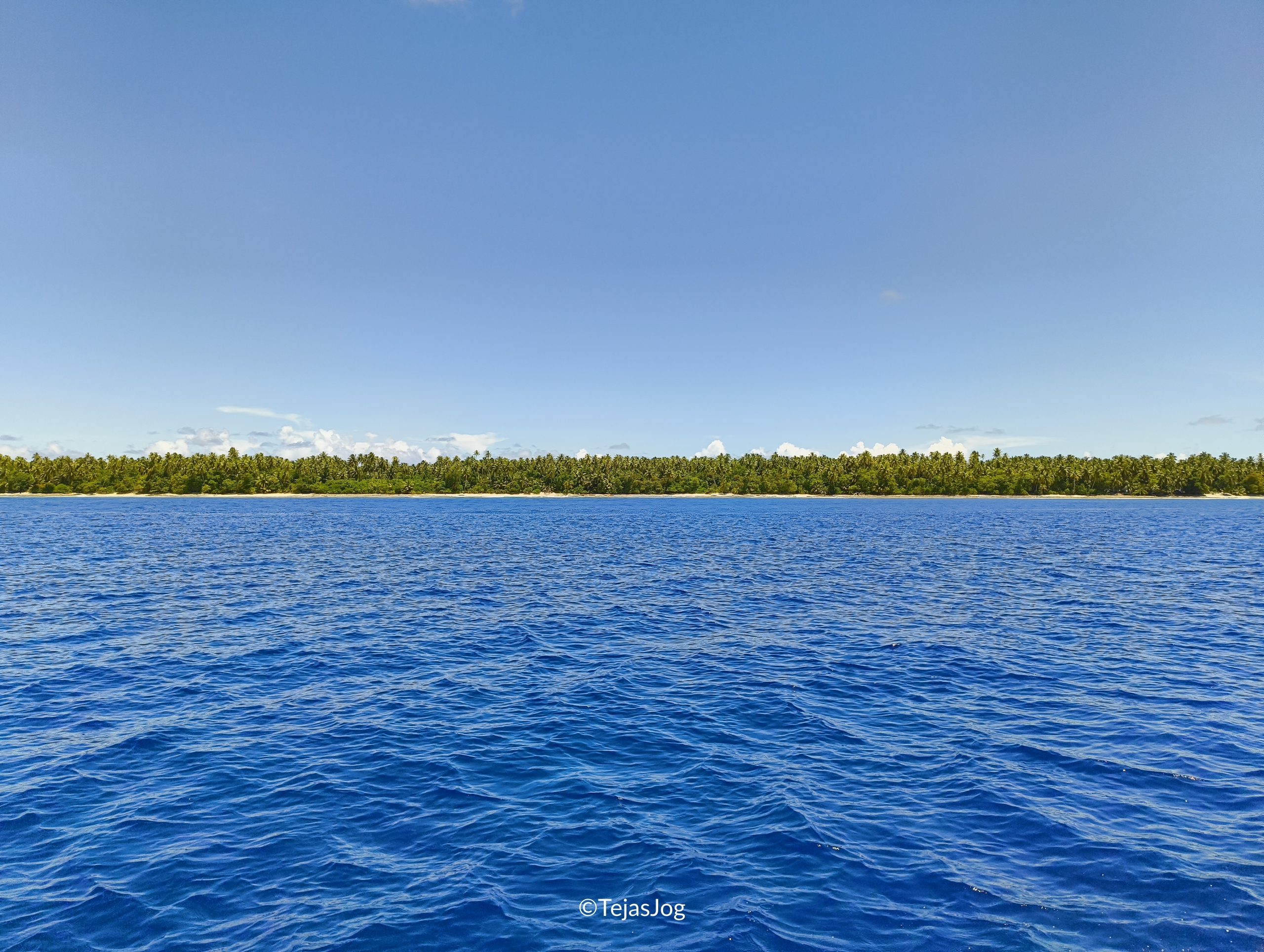 Approaching Arno Atoll