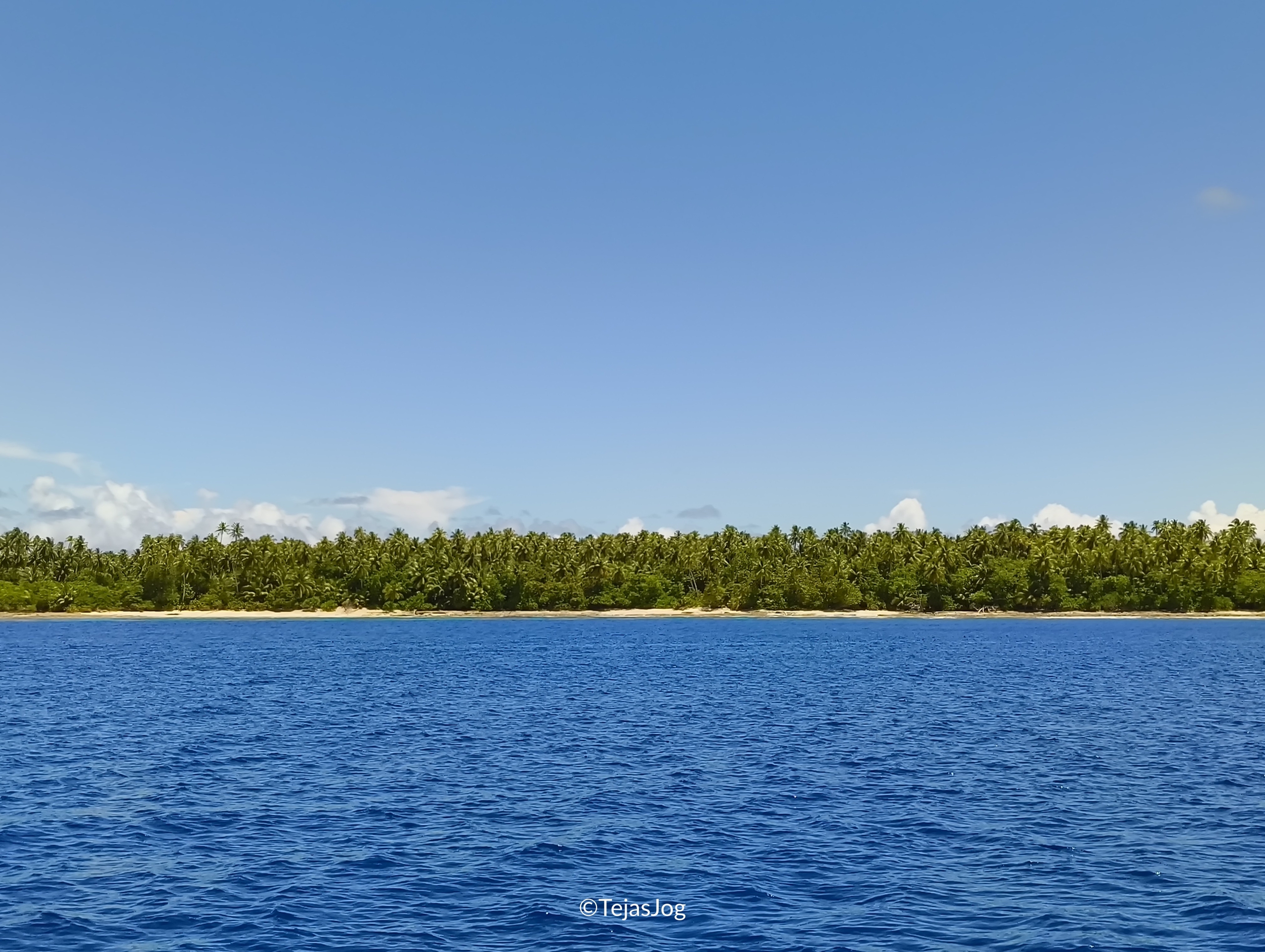 Approaching Arno Atoll