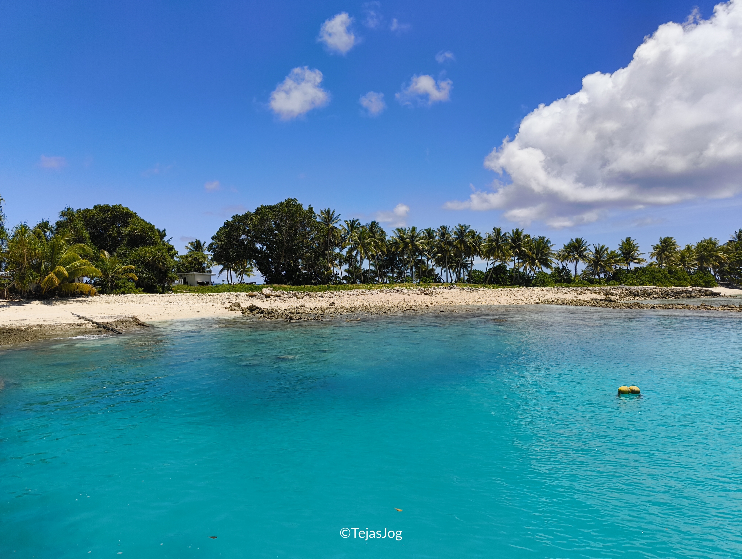 Approaching Arno Atoll