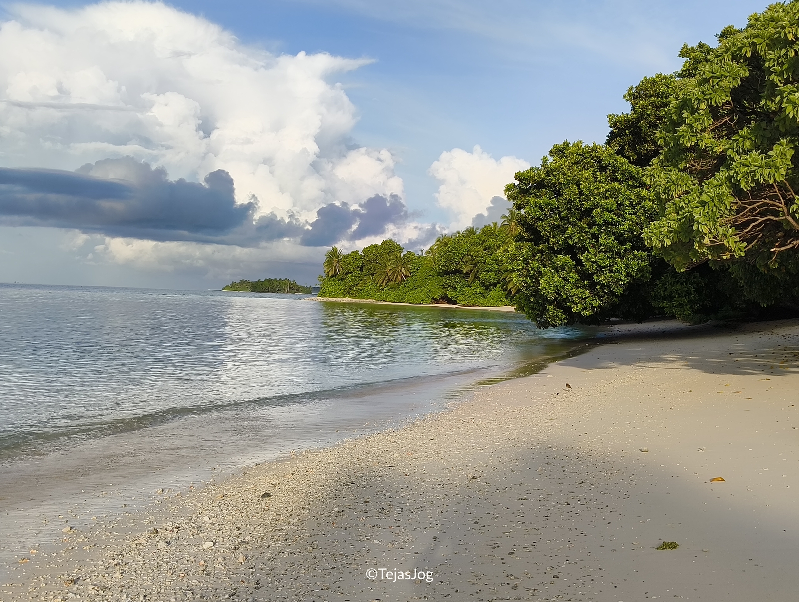 Walk to the western tip of Eneko island