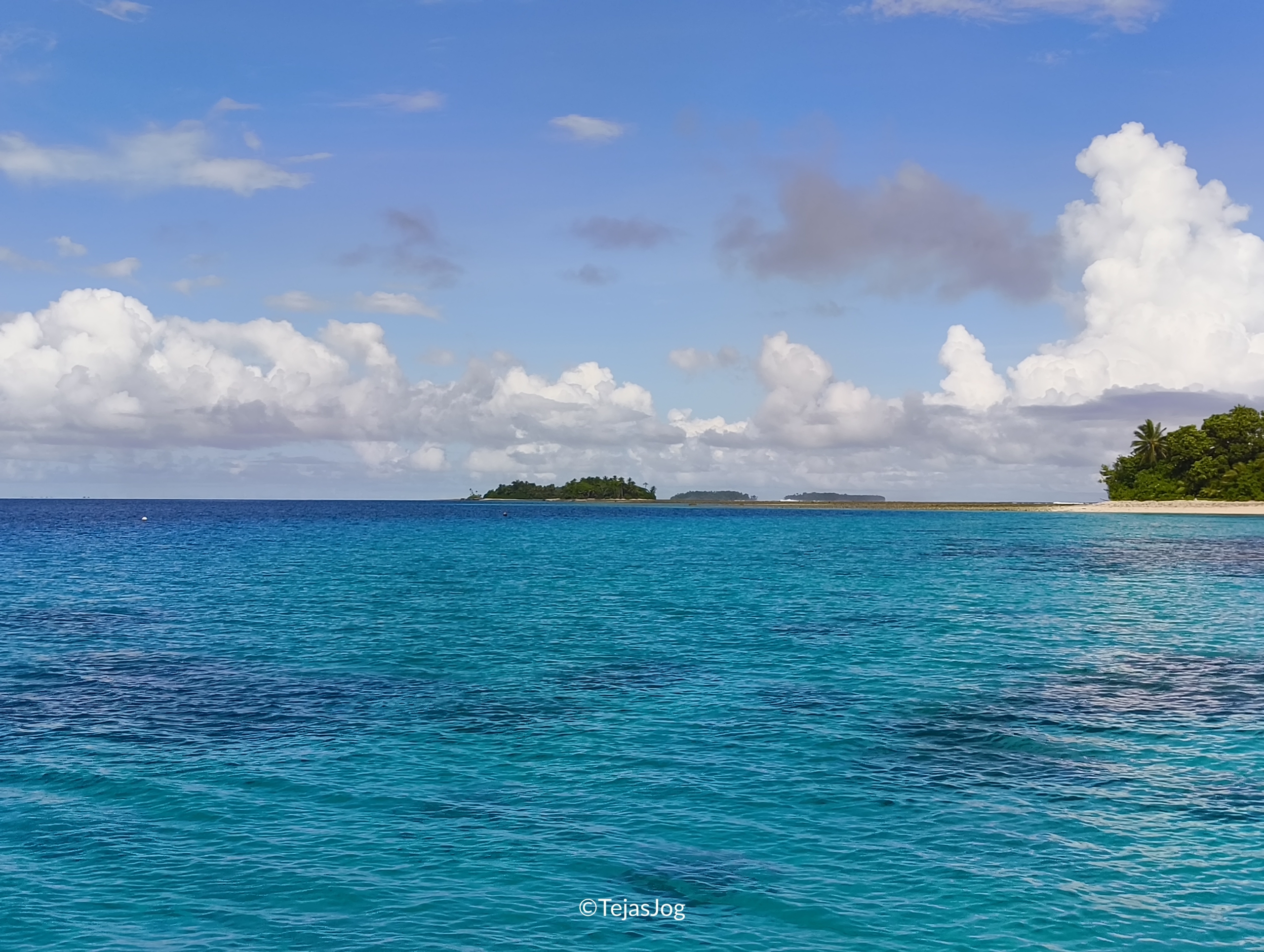 Looking around from the pontoon