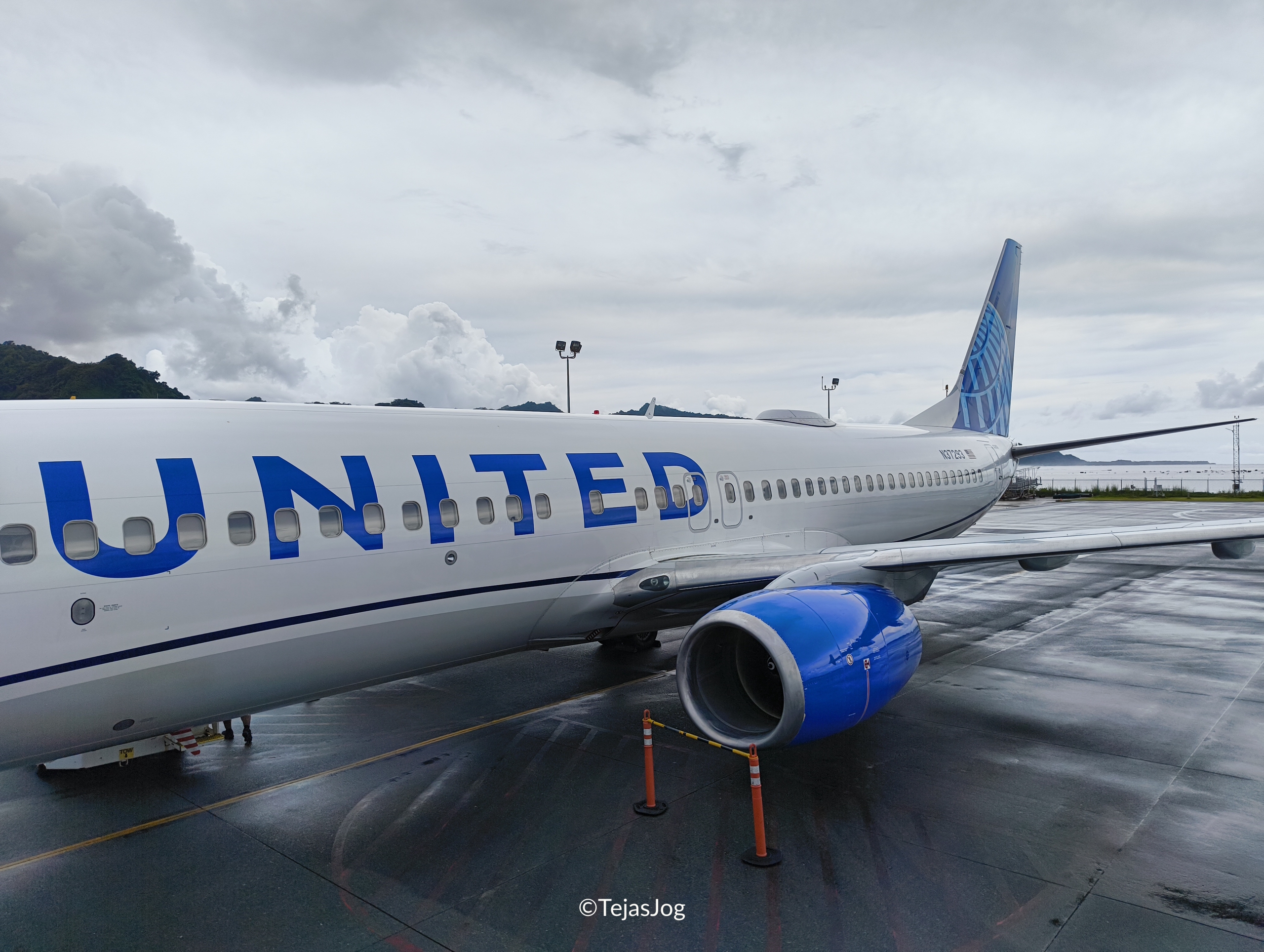 United Airlines 154