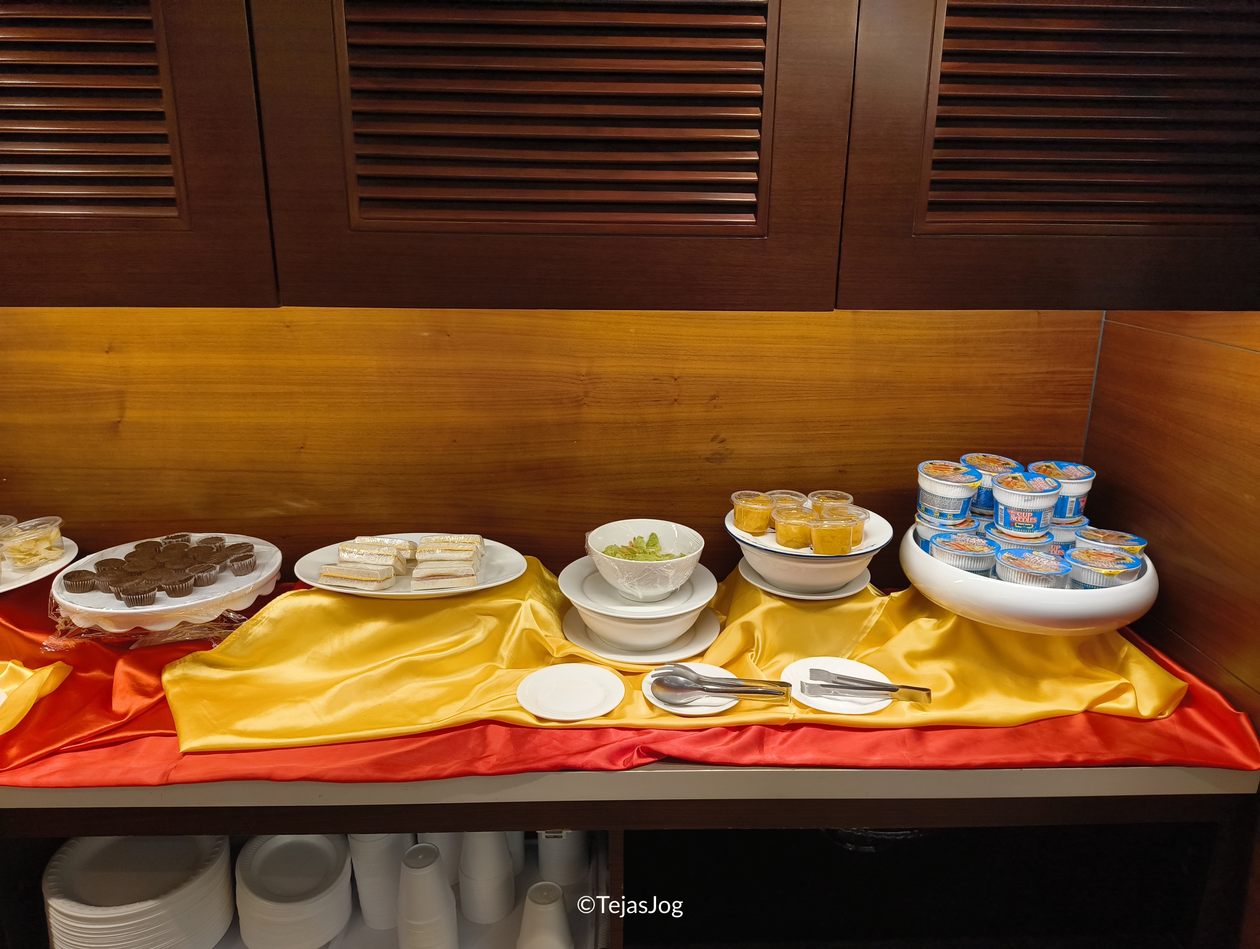 Breakfast buffet at Hafa Adai Garden lounge