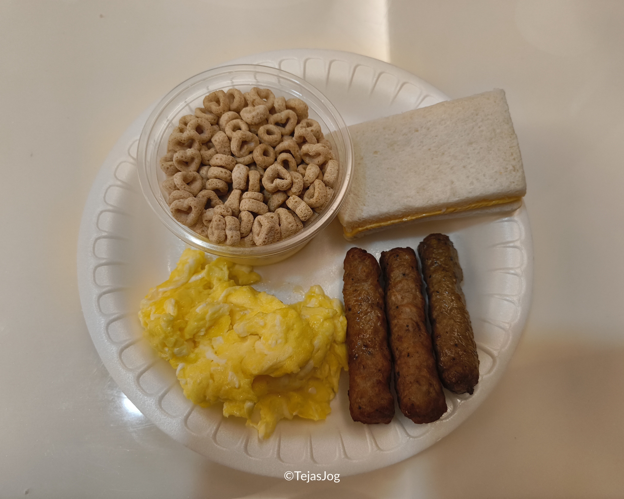 Breakfast at Hafa Adai Garden lounge