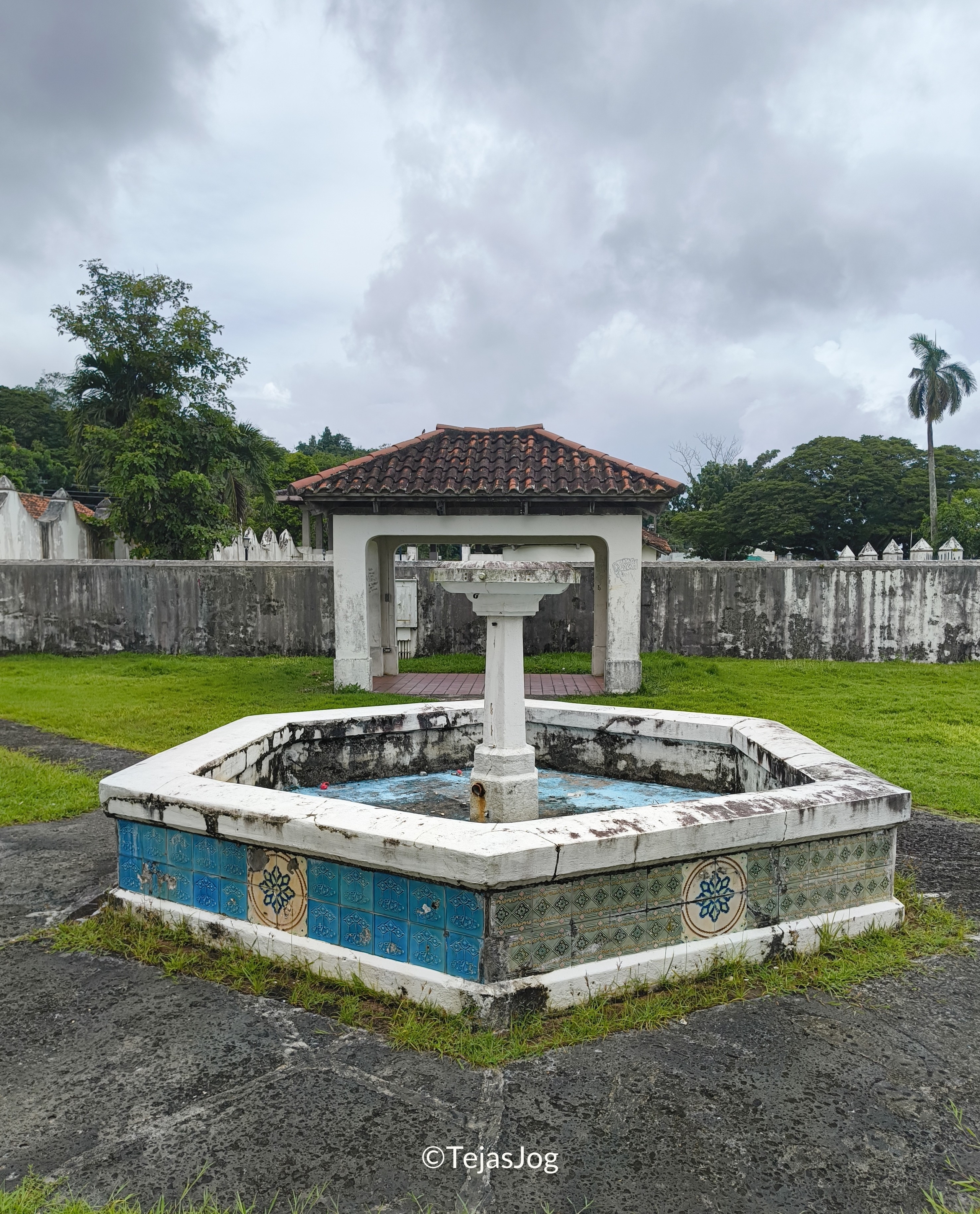Governor's Garden at Plaza de España