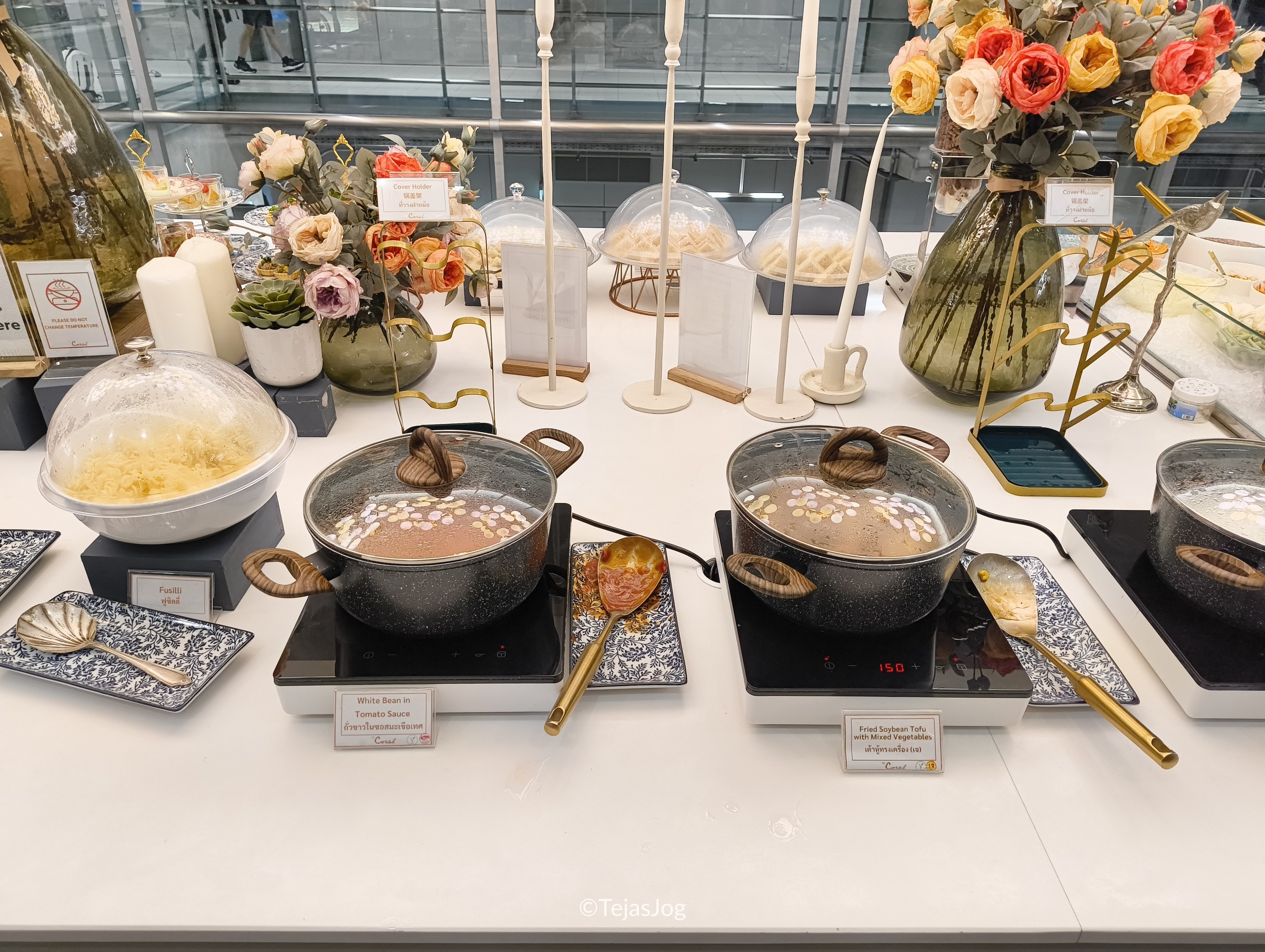 Buffet at Coral Lounge Buffet at Coral Lounge