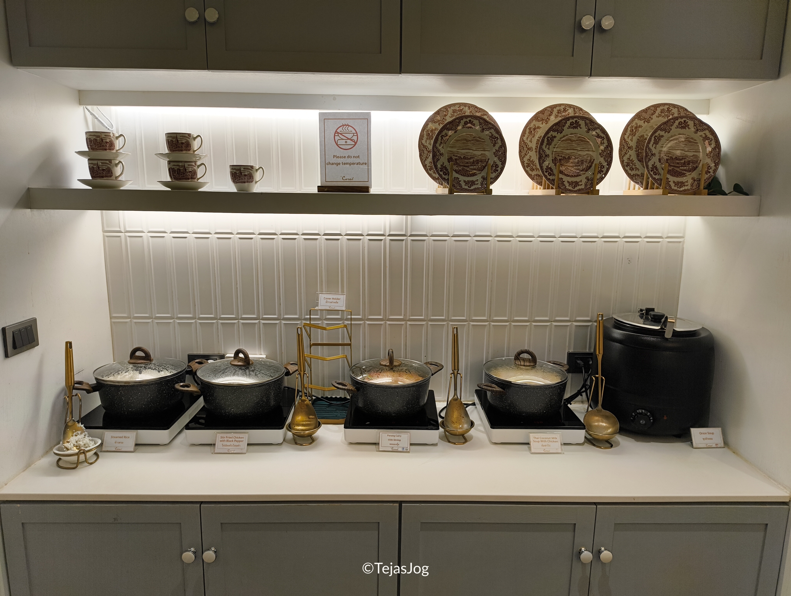 Buffet at Coral Lounge Buffet at Coral Lounge