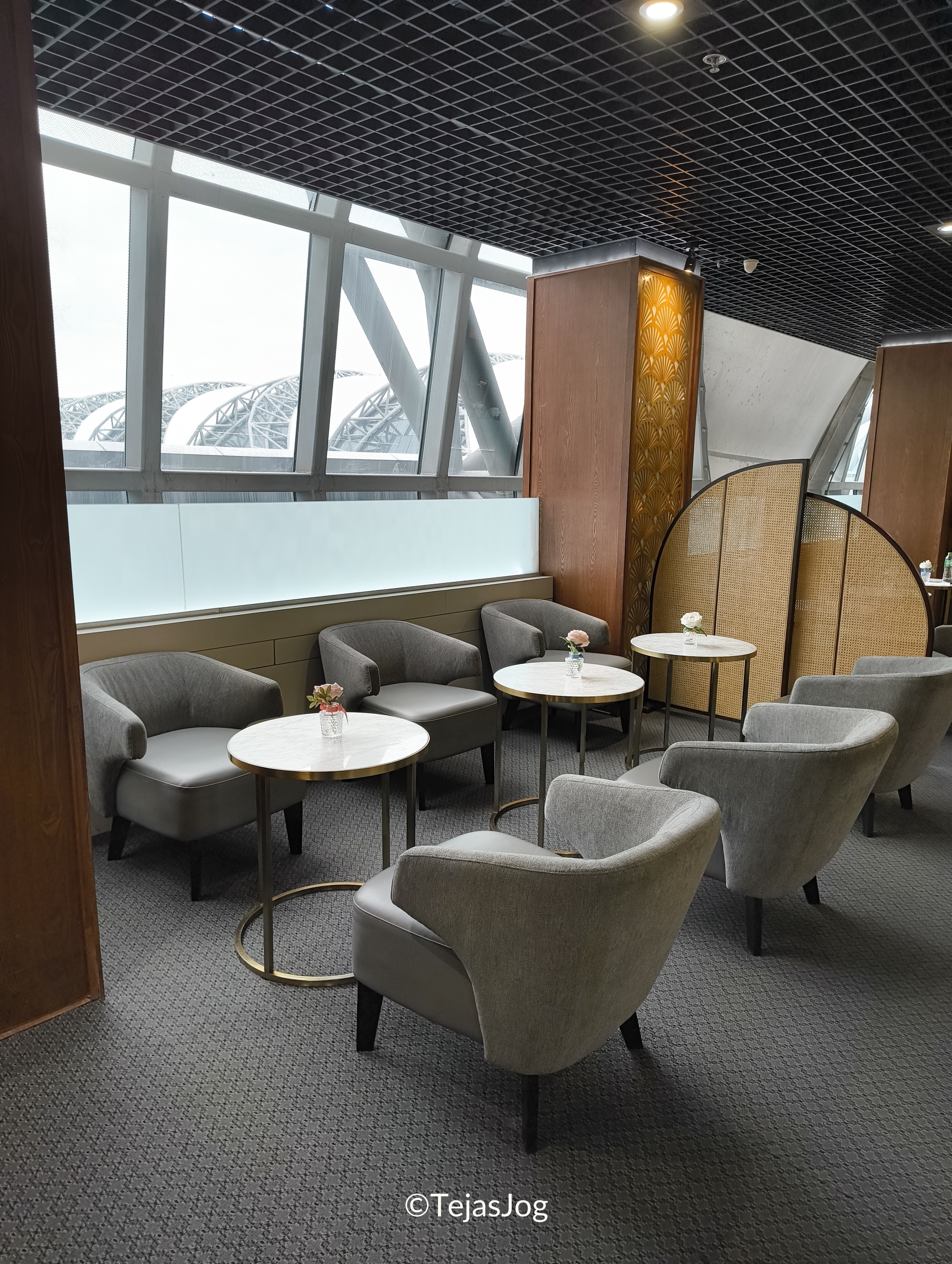 Coral Lounge at Bangkok Suvarnabhumi Airport Coral Lounge at Bangkok Suvarnabhumi Airport