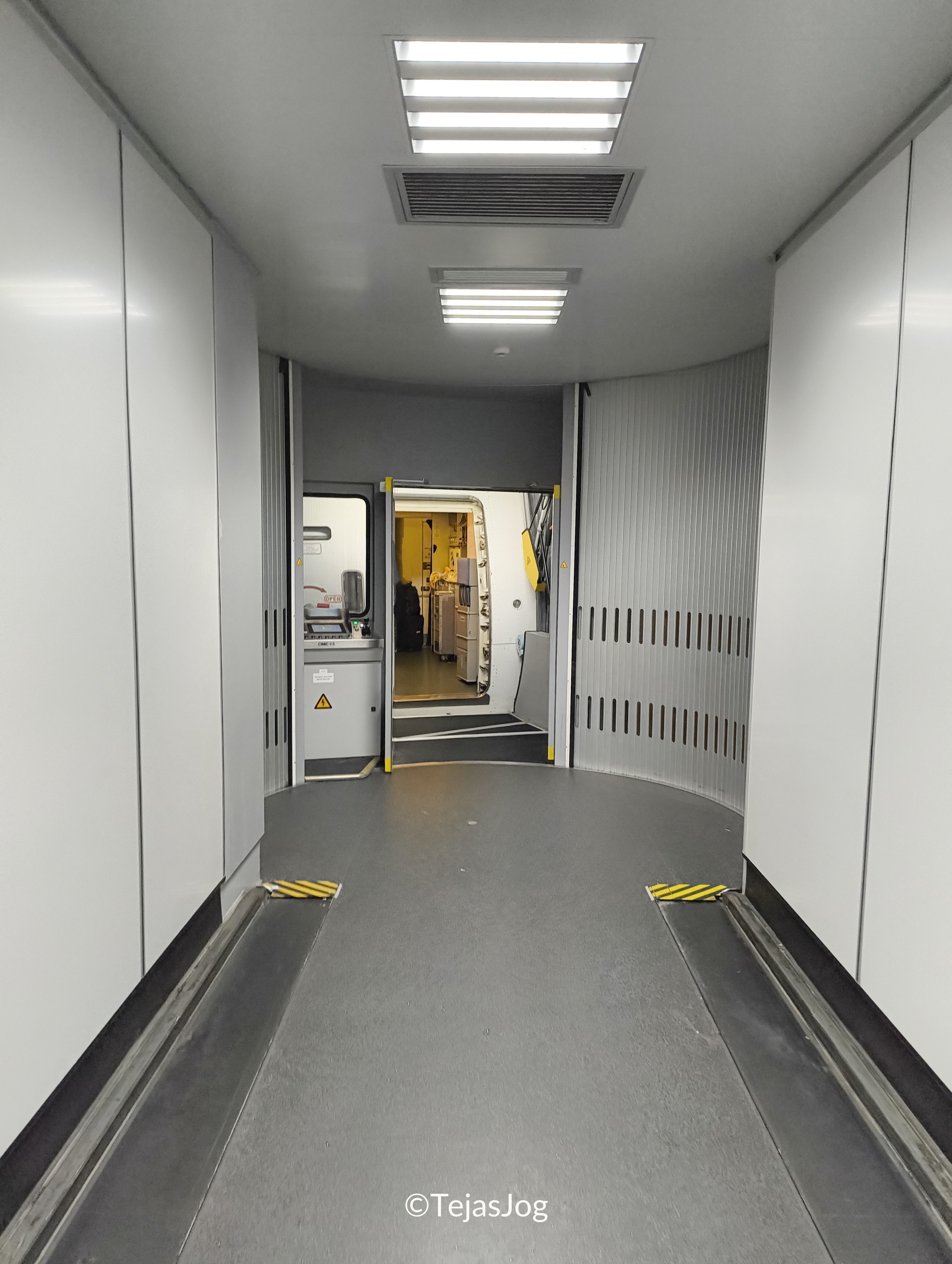 Thai Airways 317 Thai Airways 317