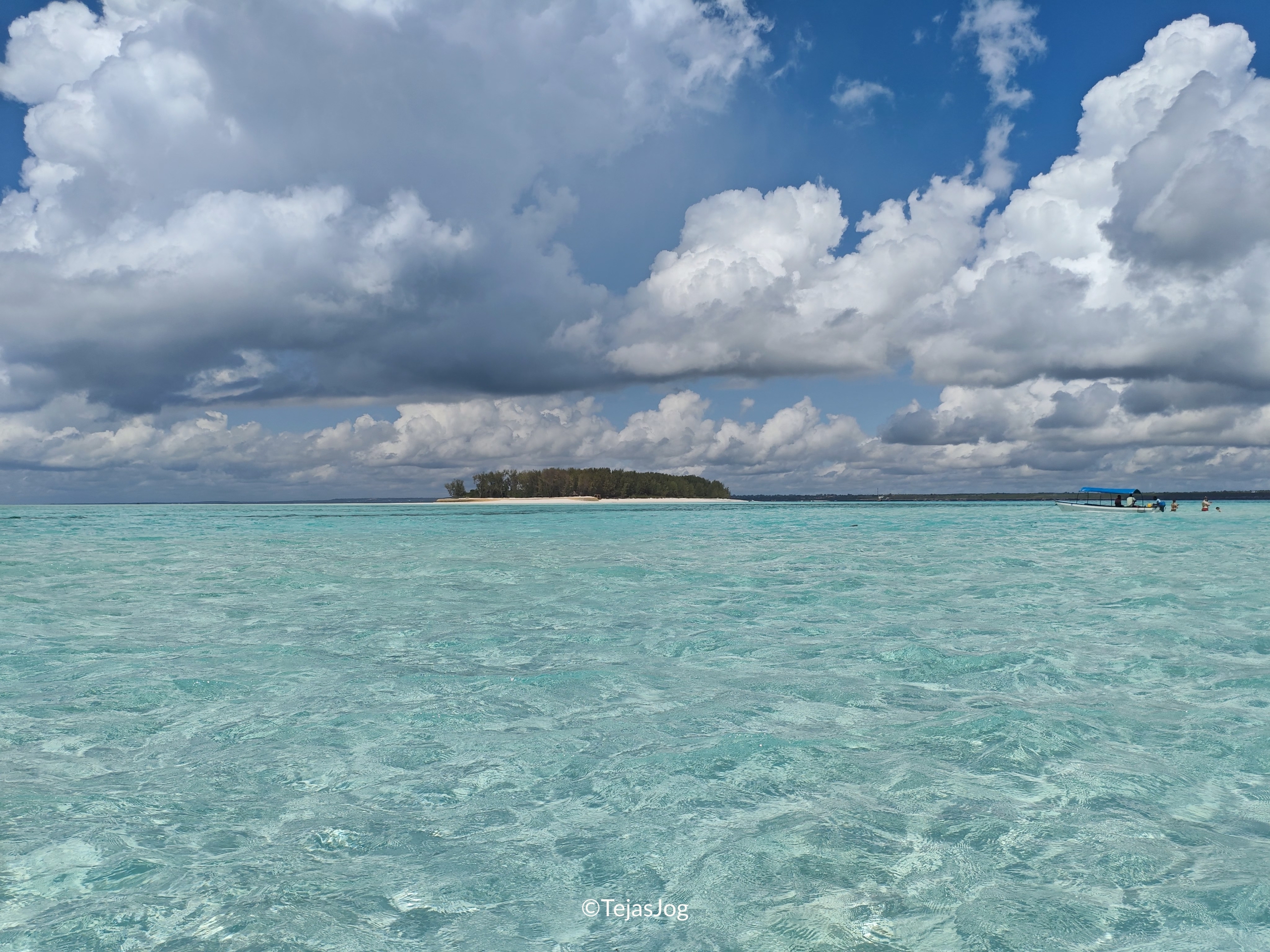 Sand bank near Mnemba island