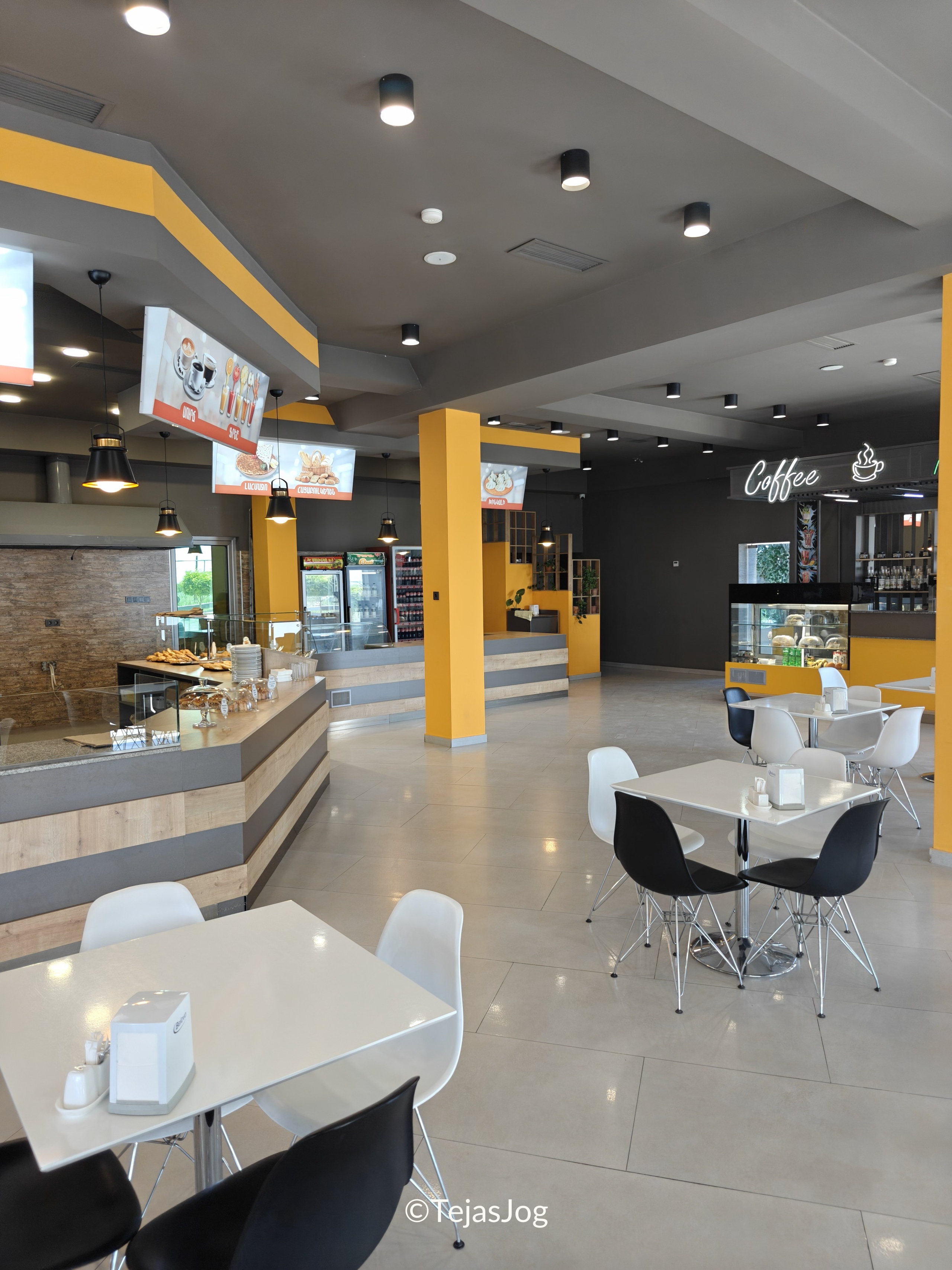 Van Food Court Van Food Court