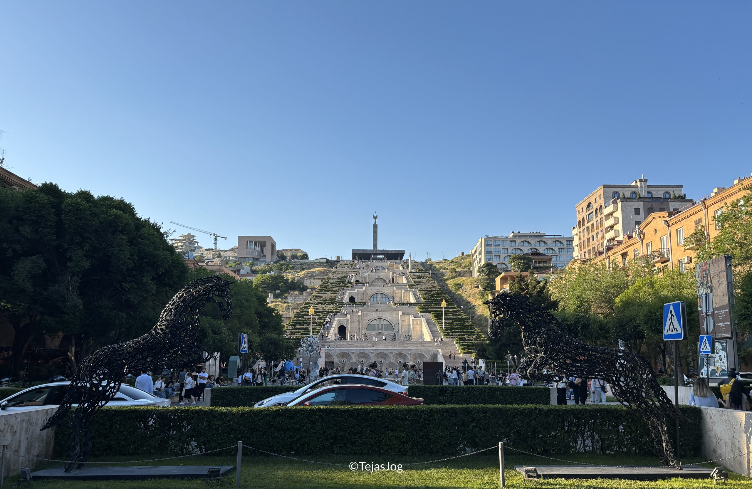 Cascade Complex Cascade Complex