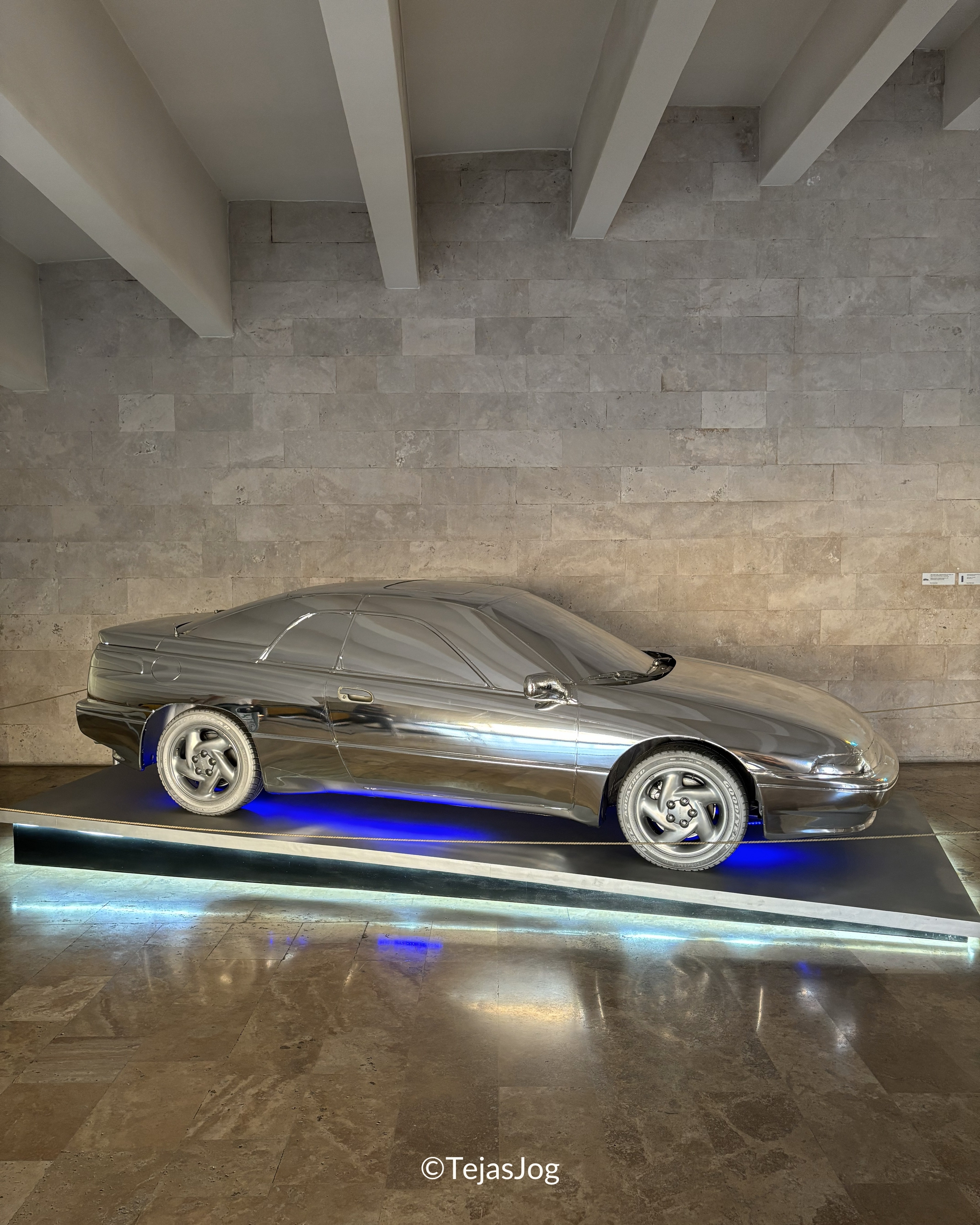 Modern art museum at the Cascade Complex Modern art museum at the Cascade Complex