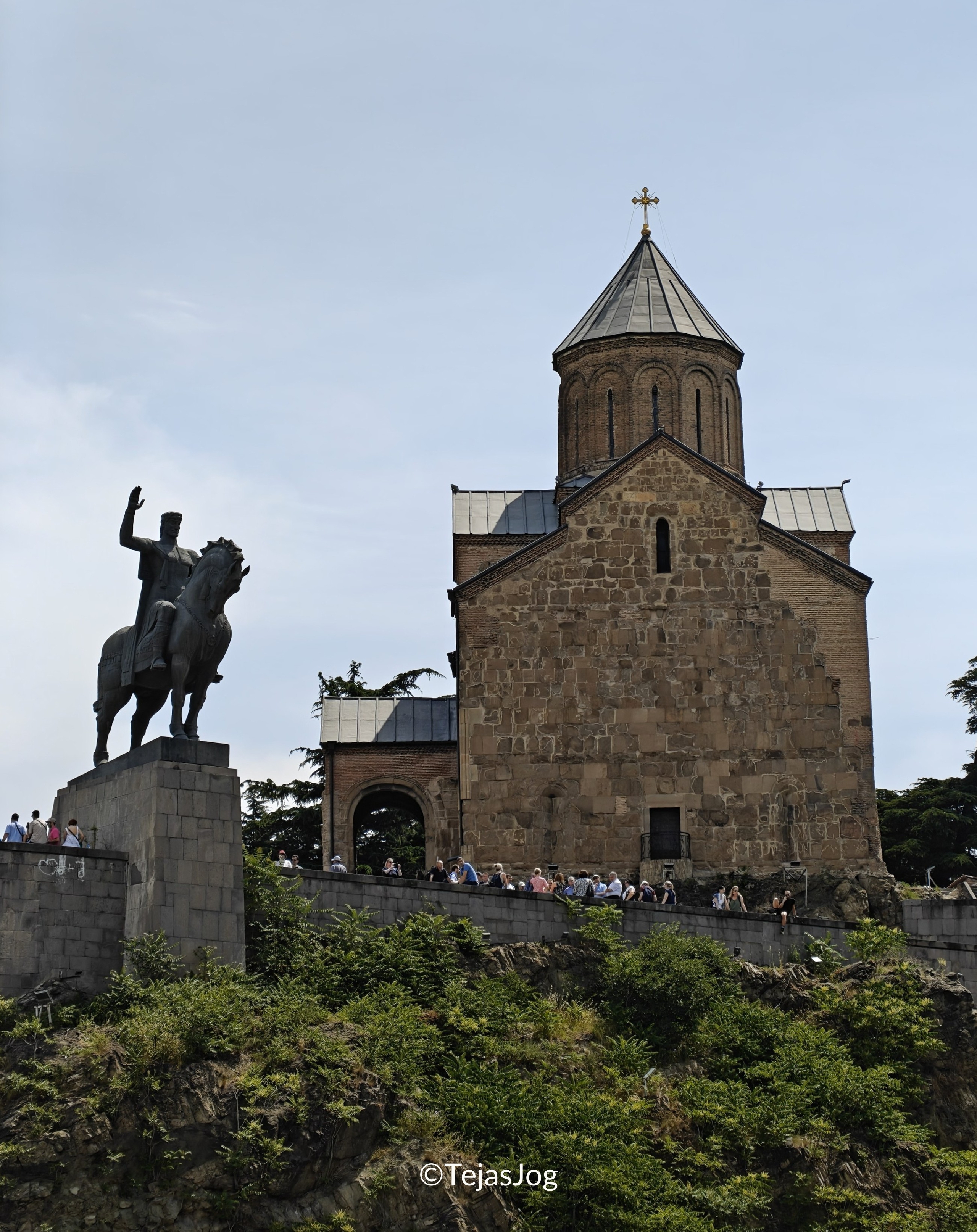 Metekhi church of the Nativity of the Mother of God and the Statue of King Vakhtang Gorgasali