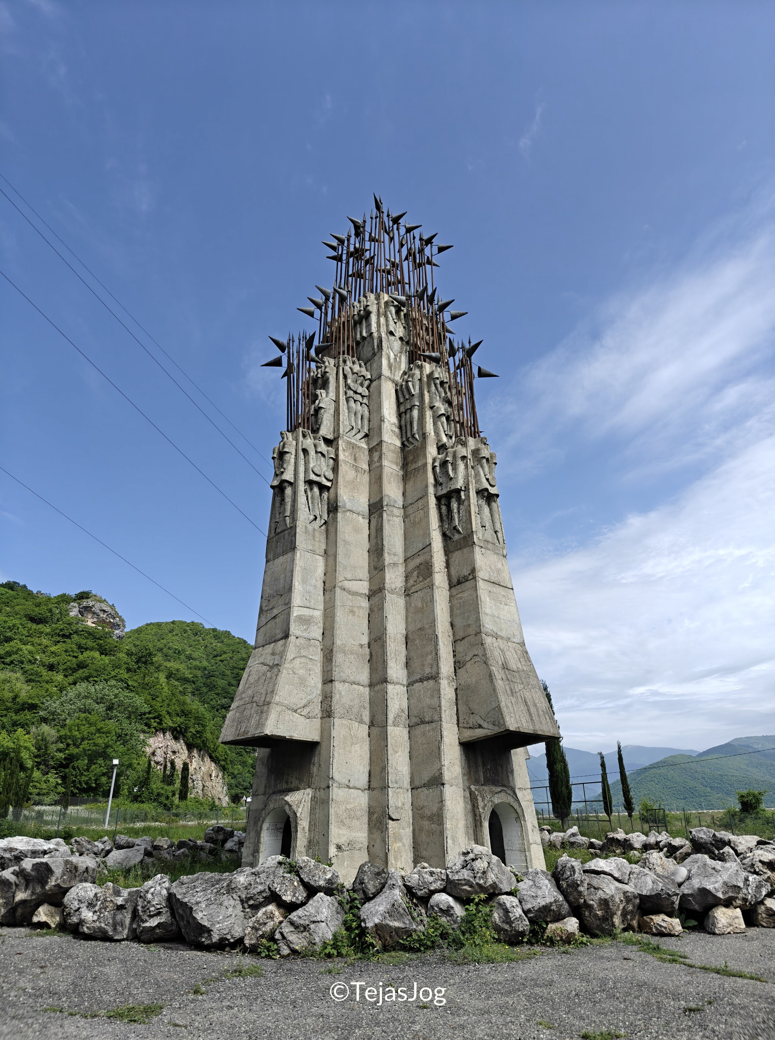 Monument of 300 Aragvians