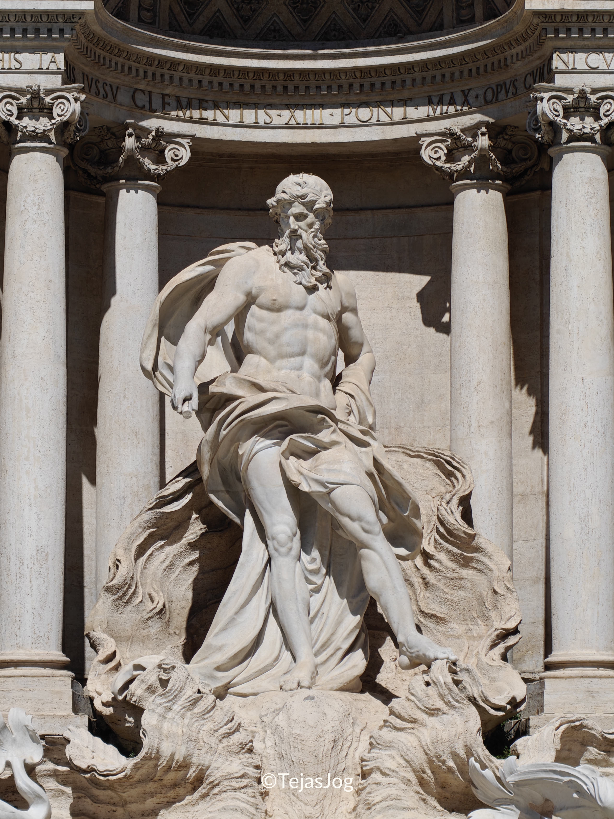 Trevi Fountain / Fontana di Trevi Trevi Fountain / Fontana di Trevi