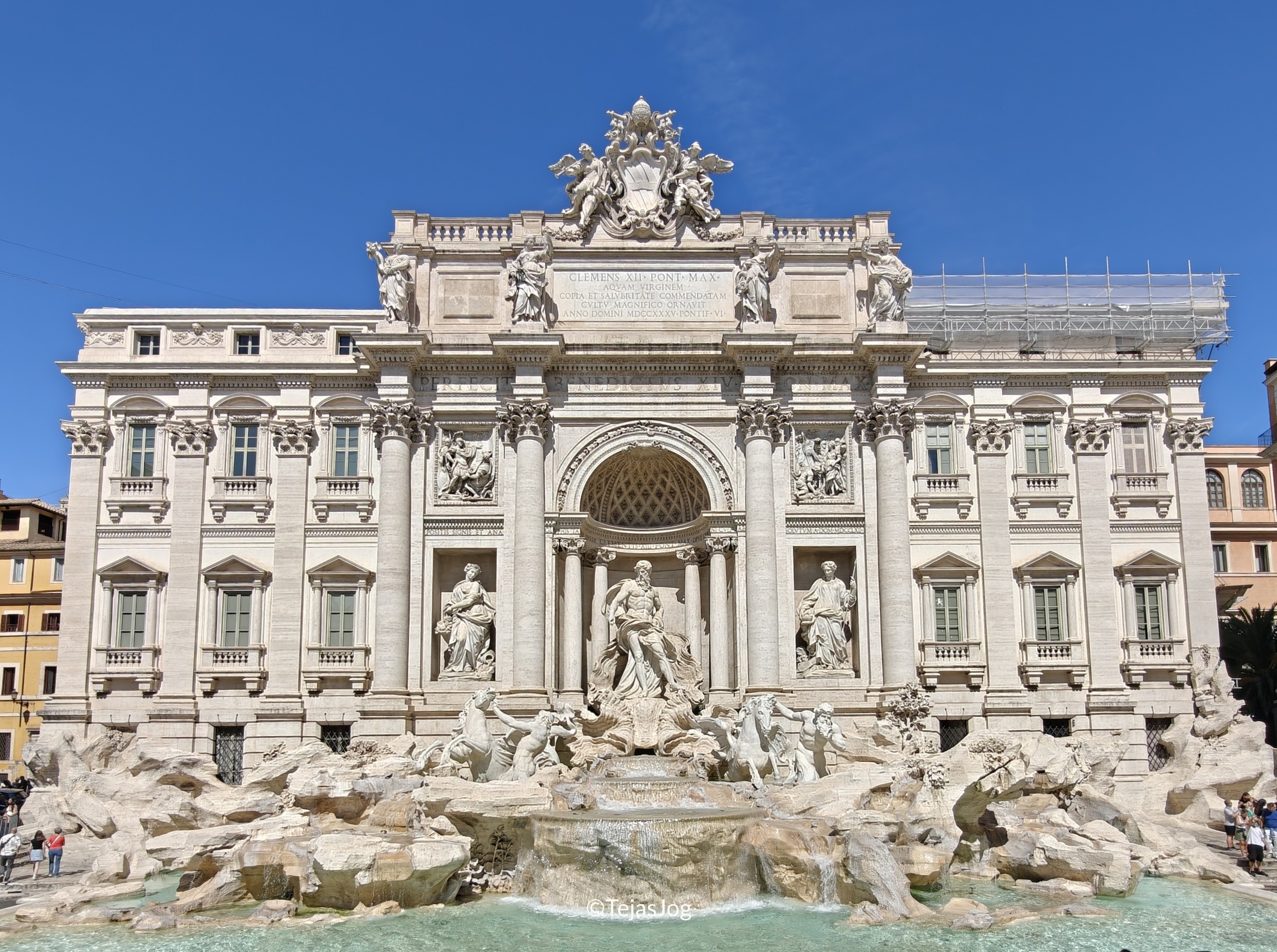 Trevi Fountain / Fontana di Trevi Trevi Fountain / Fontana di Trevi