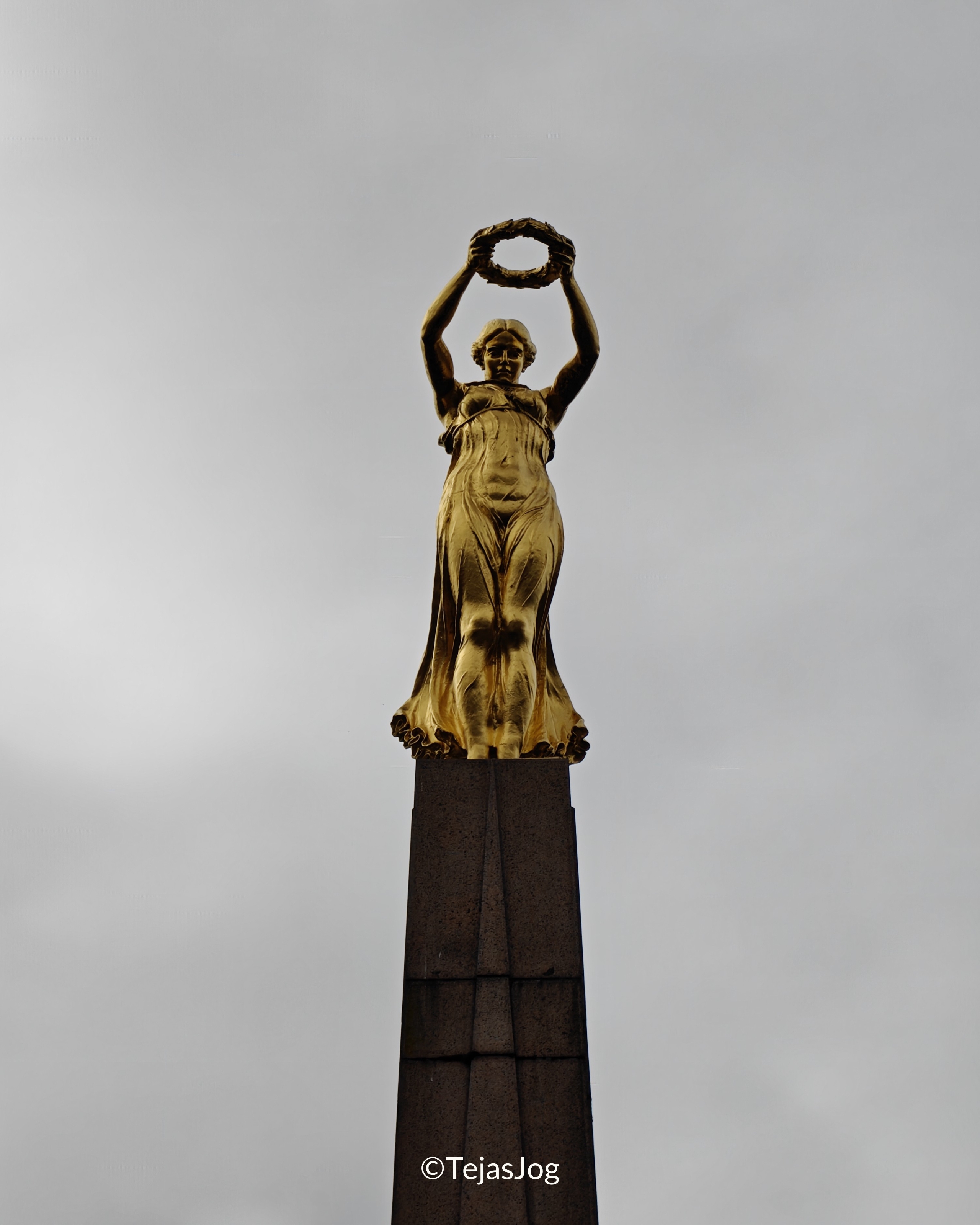 Monument of Remembrance / Gëlle Fra Monument of Remembrance / Gëlle Fra